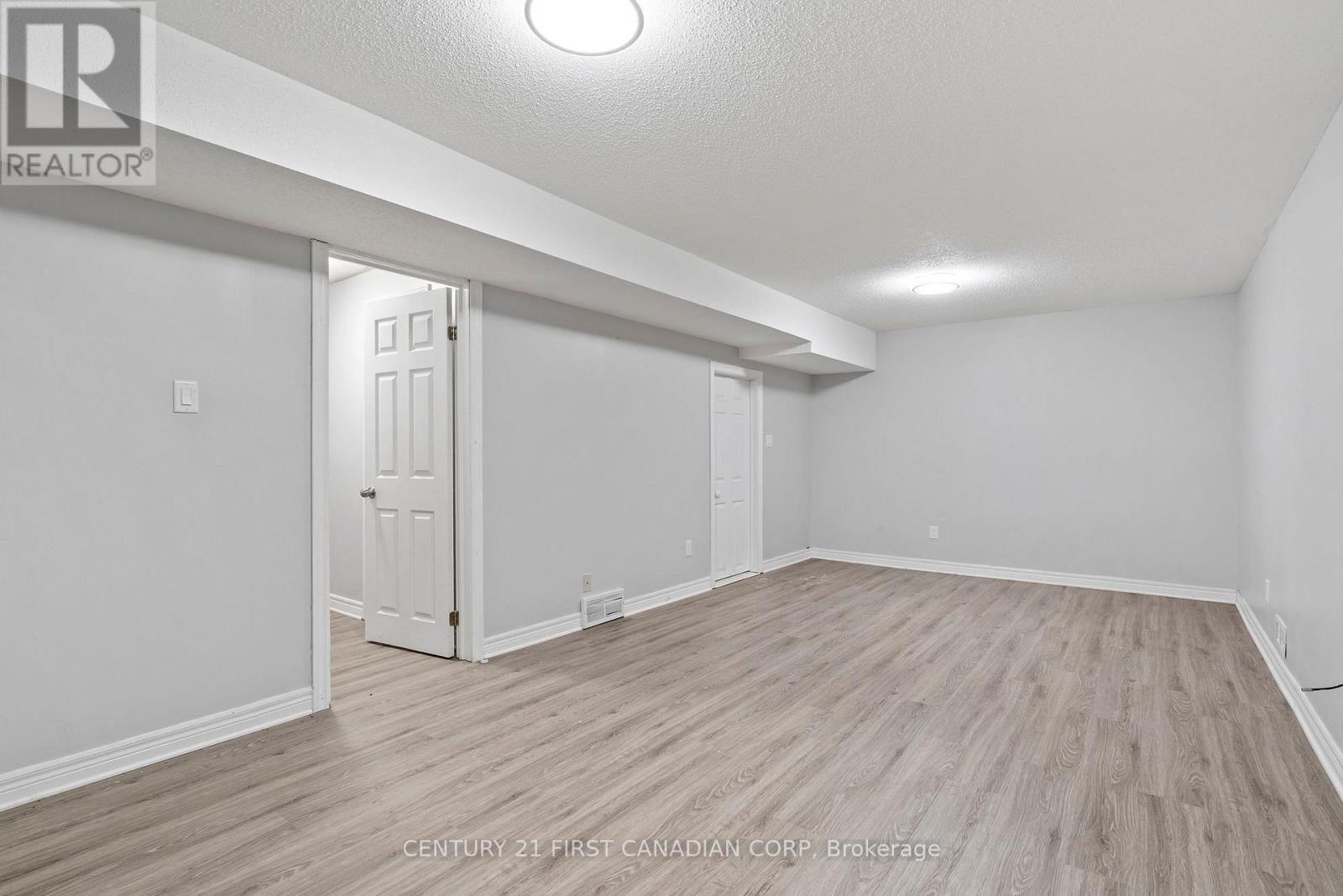 17 - 340 Ambleside Drive, London North, Ontario  N6G 4Y5 - Photo 42 - X12944552