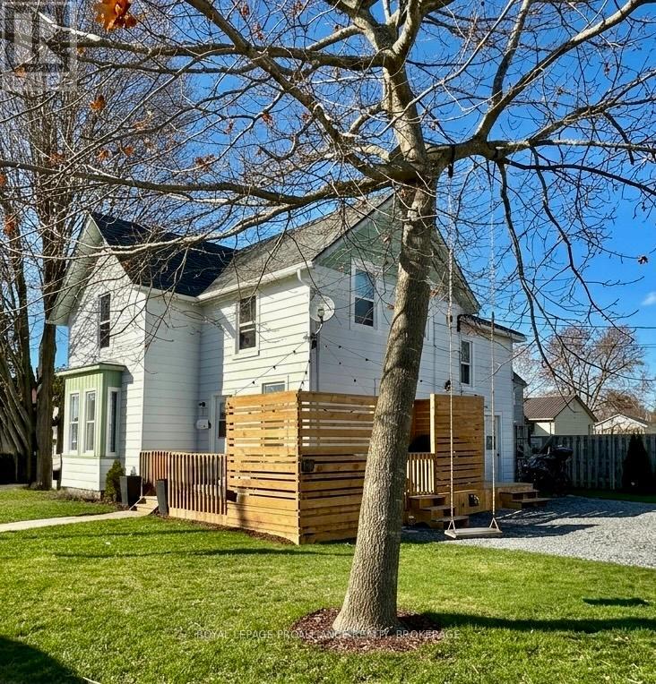 151 Adelaide Street, Gananoque, Ontario  K7G 2B7 - Photo 18 - X13020770