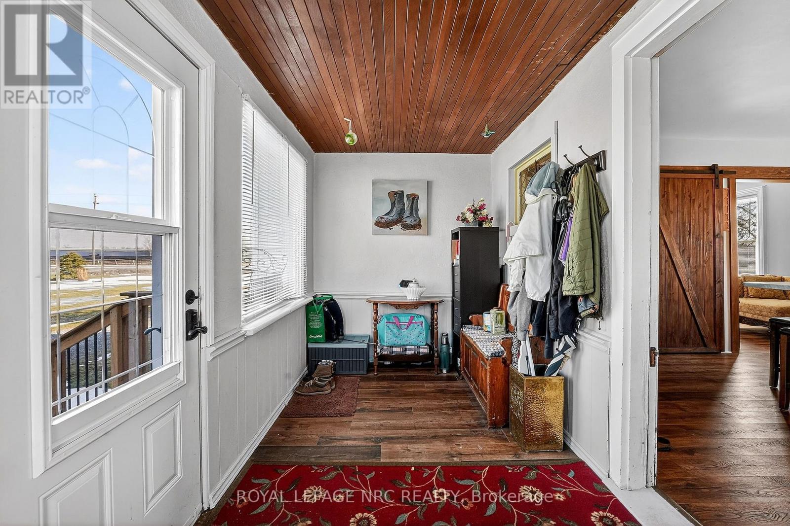 594 Niagara Stone Road, Niagara-On-The-Lake, Ontario  L0S 1J0 - Photo 10 - X12864070