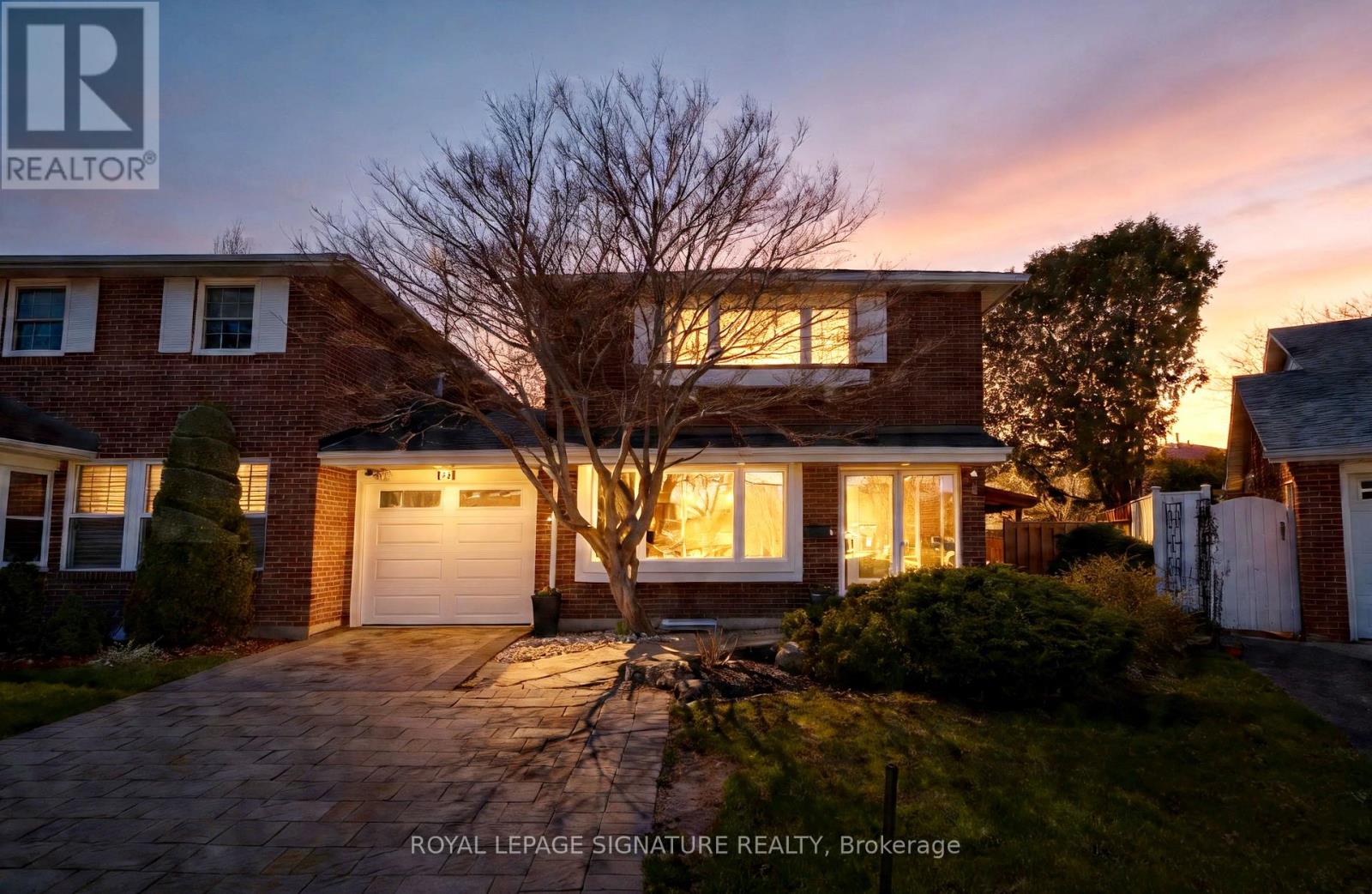 26 Carondale Crescent, Toronto, Ontario  M1W 2B1 - Photo 5 - E13019502