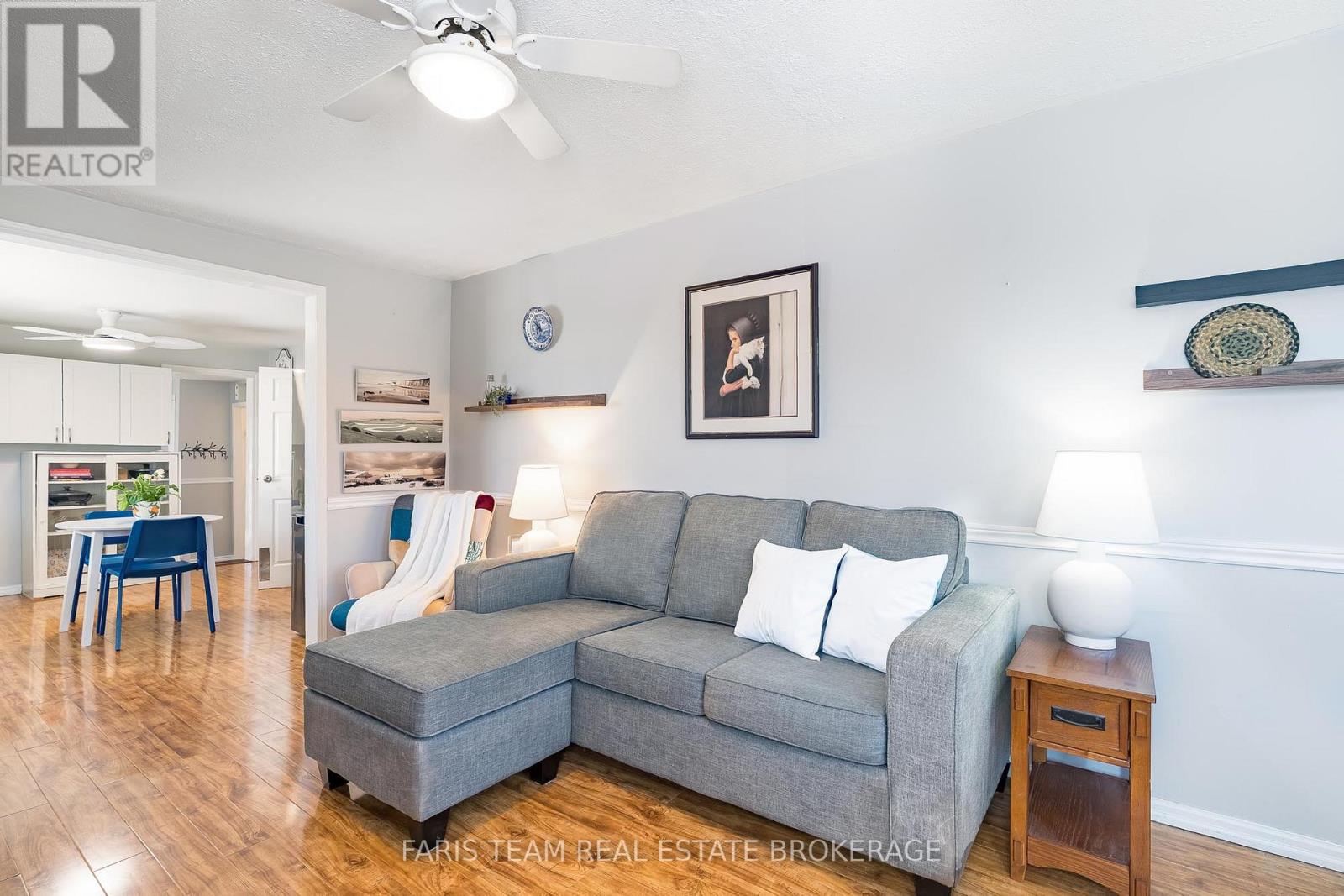 306 Ouida Street, Tay, Ontario  L0K 2C0 - Photo 11 - S13021234