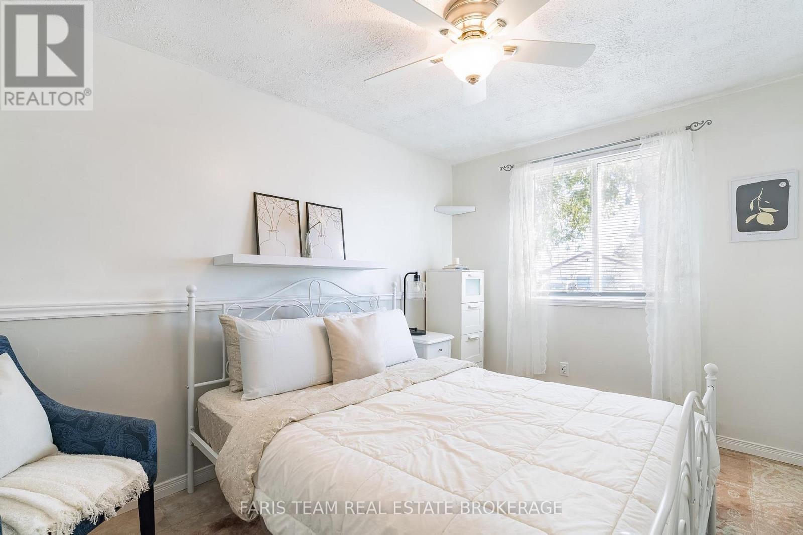 306 Ouida Street, Tay, Ontario  L0K 2C0 - Photo 13 - S13021234