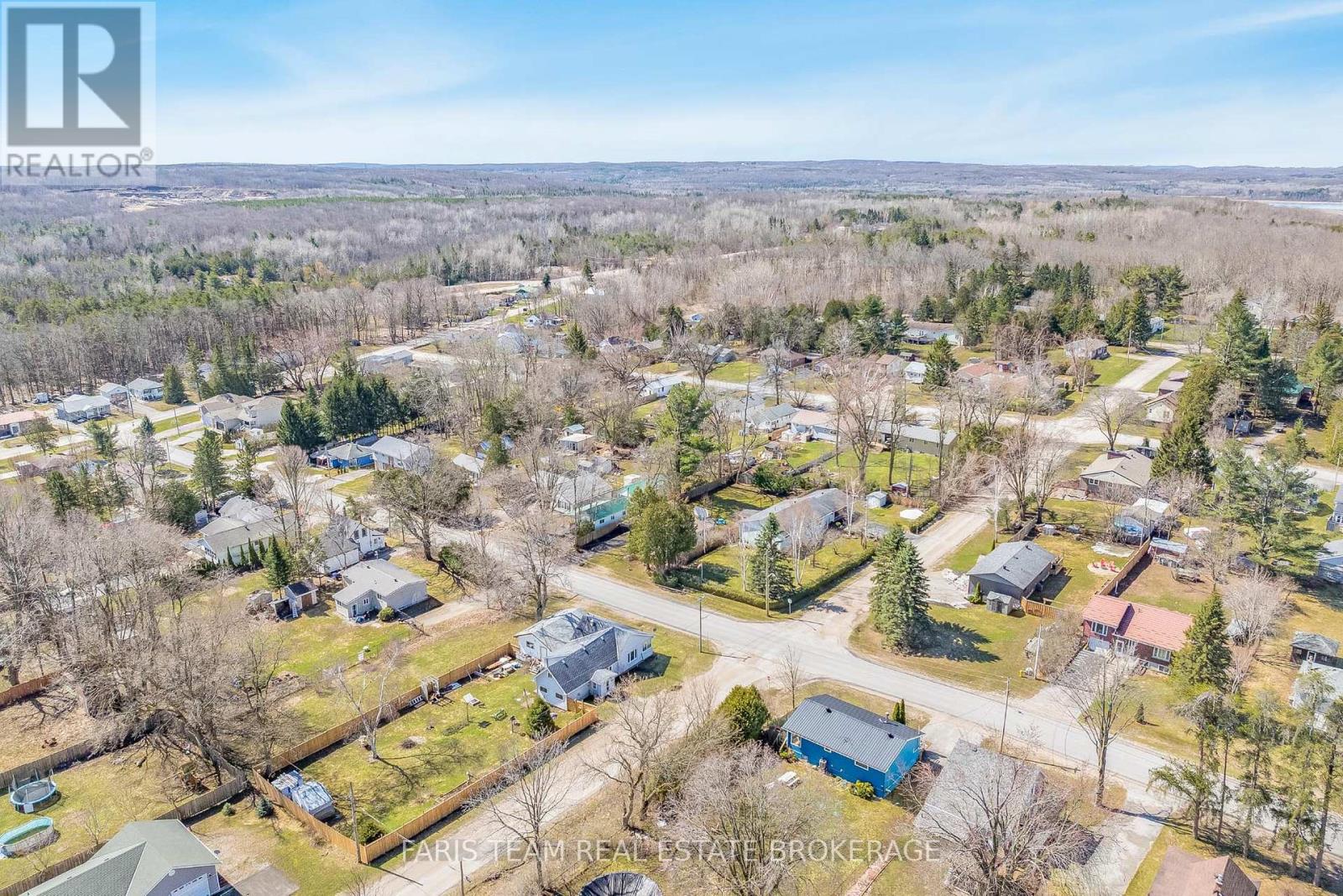 306 Ouida Street, Tay, Ontario  L0K 2C0 - Photo 32 - S13021234
