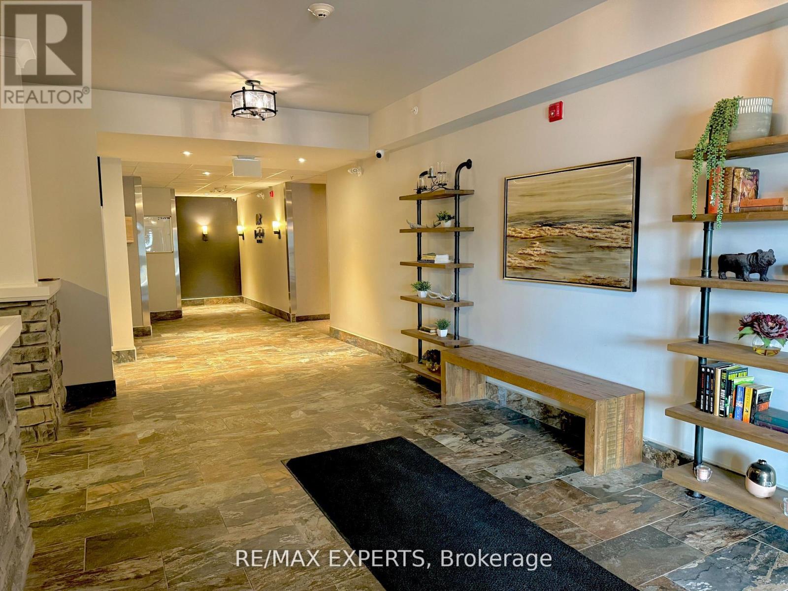 104 - 20 Koda Street, Barrie, Ontario  L9J 0J7 - Photo 3 - S13021276