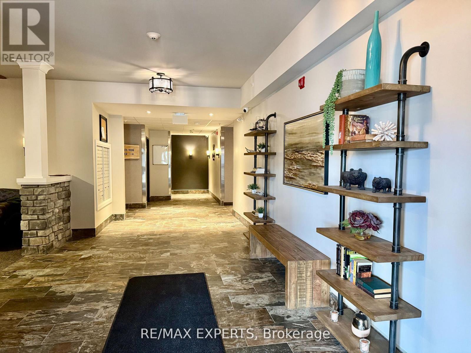 104 - 20 Koda Street, Barrie, Ontario  L9J 0J7 - Photo 5 - S13021276