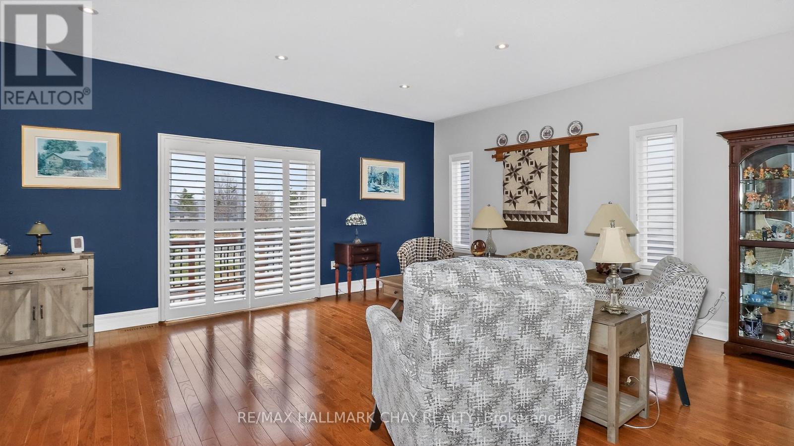 205 Country Lane, Clearview, Ontario  L0M 1S0 - Photo 12 - S13021438