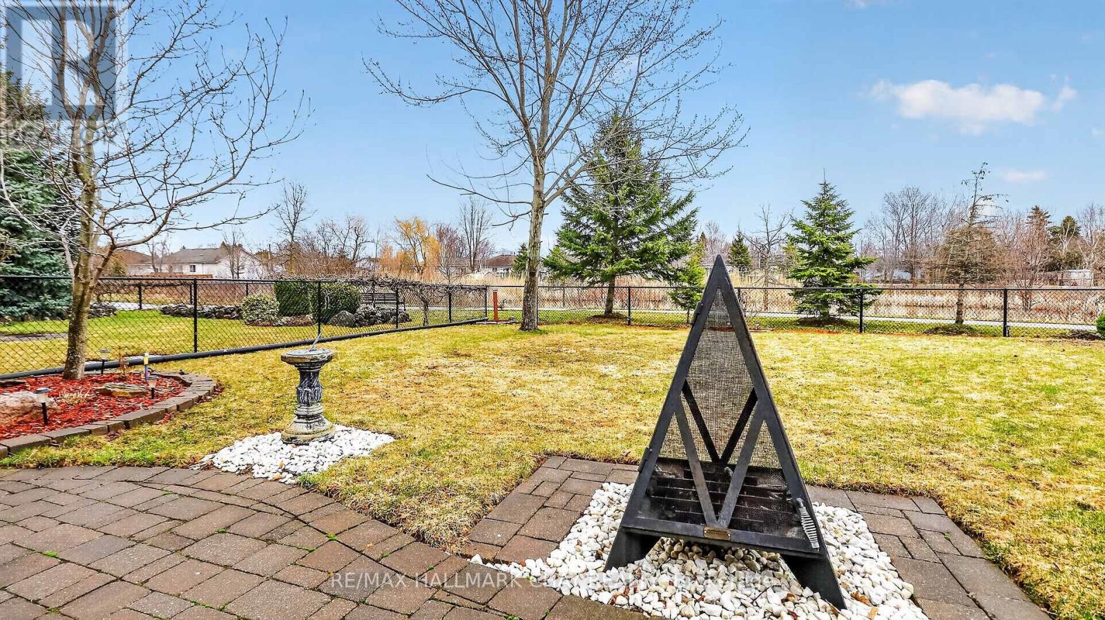 205 Country Lane, Clearview, Ontario  L0M 1S0 - Photo 34 - S13021438