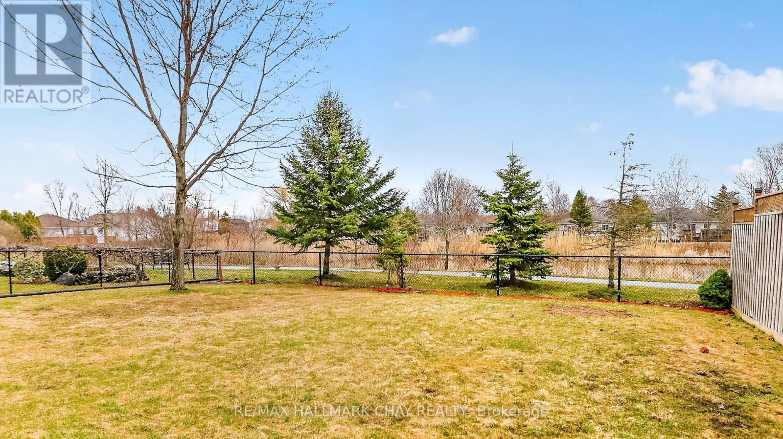 205 Country Lane, Clearview, Ontario  L0M 1S0 - Photo 35 - S13021438