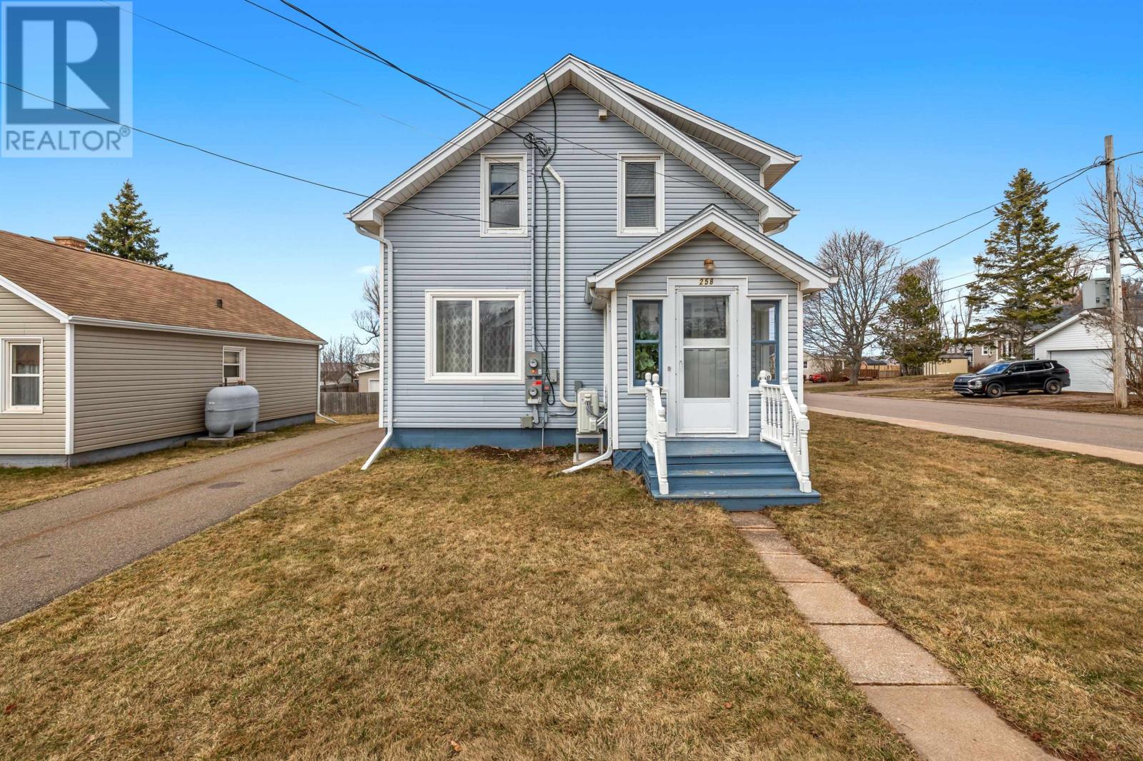 258 Duke Street, Summerside, Prince Edward Island  C1N 3S8 - Photo 1 - 202608025