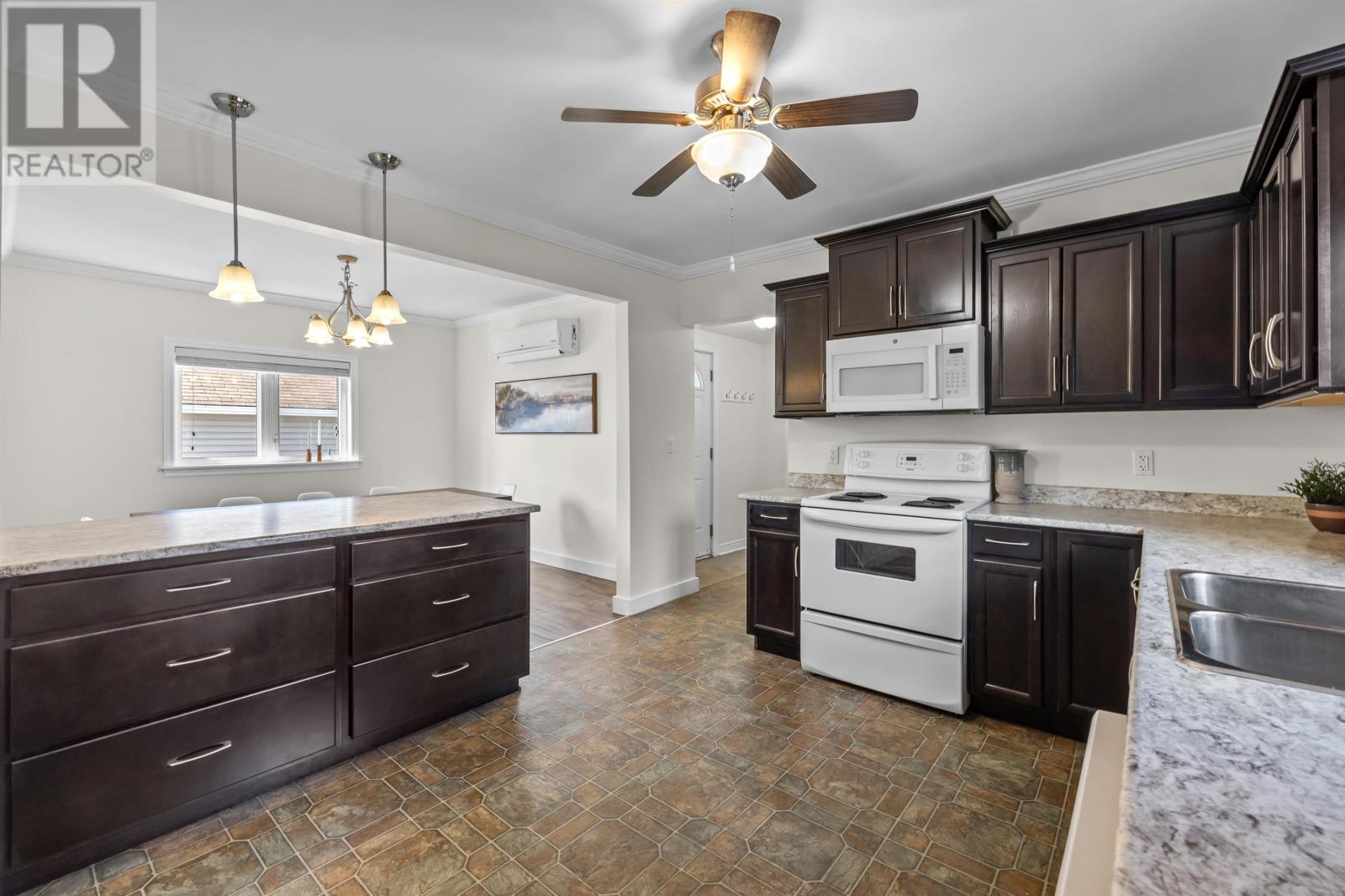 258 Duke Street, Summerside, Prince Edward Island  C1N 3S8 - Photo 10 - 202608025