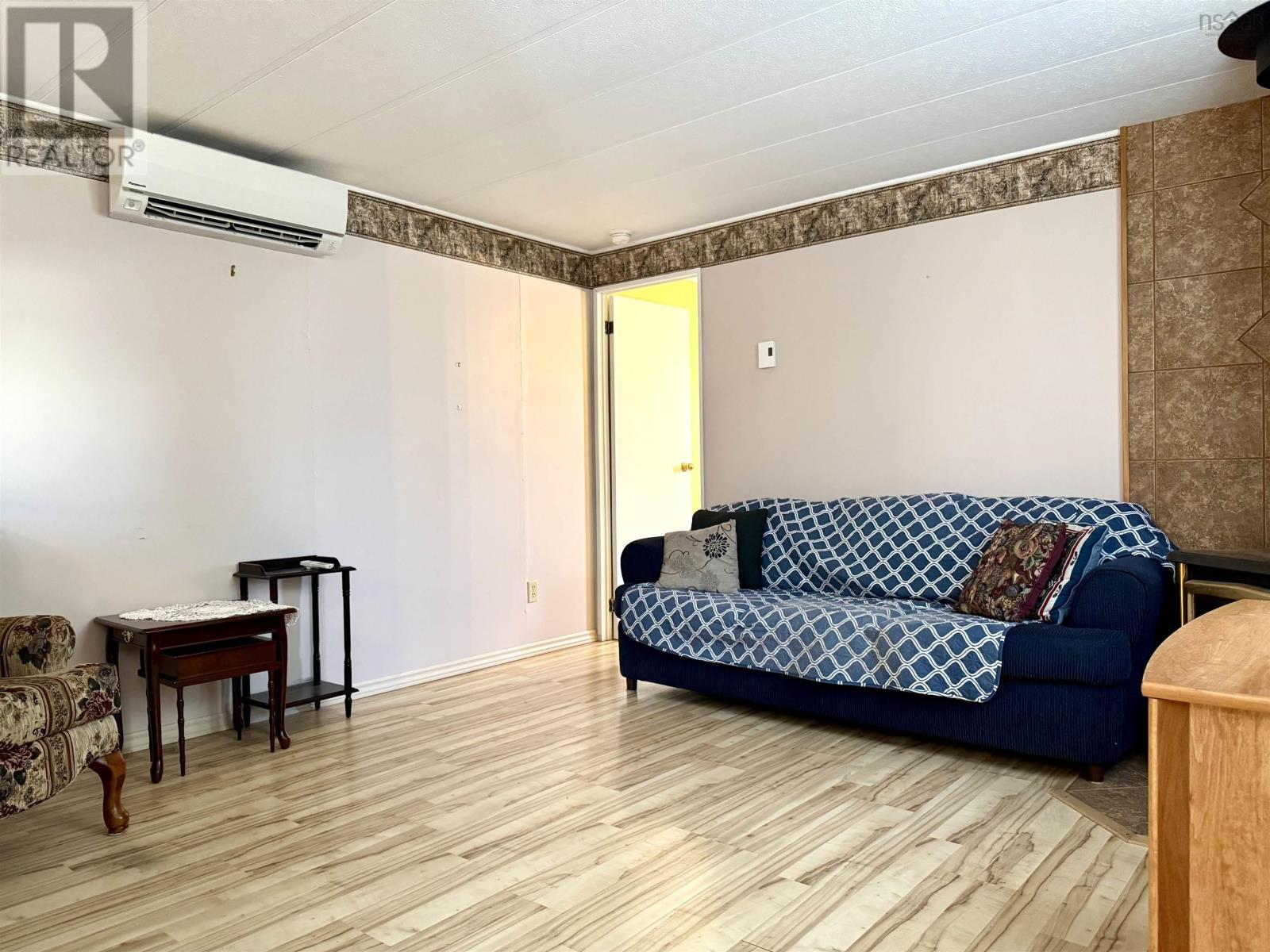 17 Brentwood Estates, Amherst, Nova Scotia  B4H 4G5 - Photo 8 - 202600279