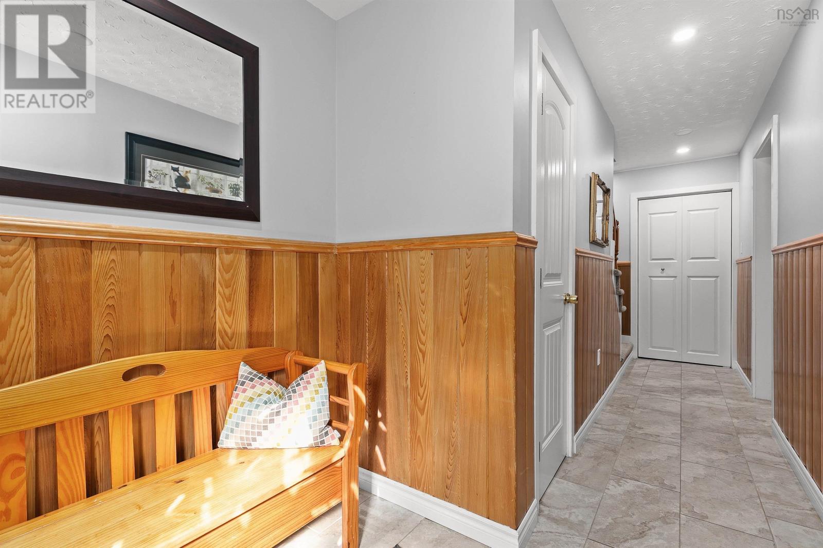 5568 Carriageway Crescent, North End, Nova Scotia  B3K 5K4 - Photo 4 - 202602571