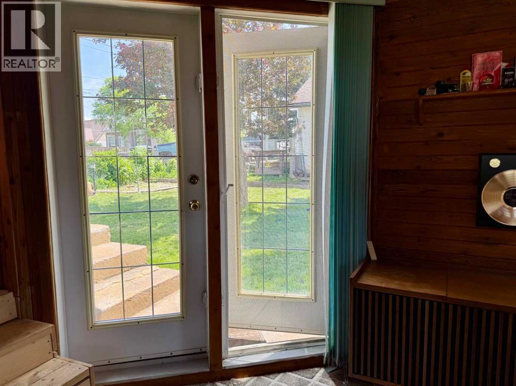 7918 23 Avenue, Coleman, Alberta  T0K 0M0 - Photo 5 - A2285504