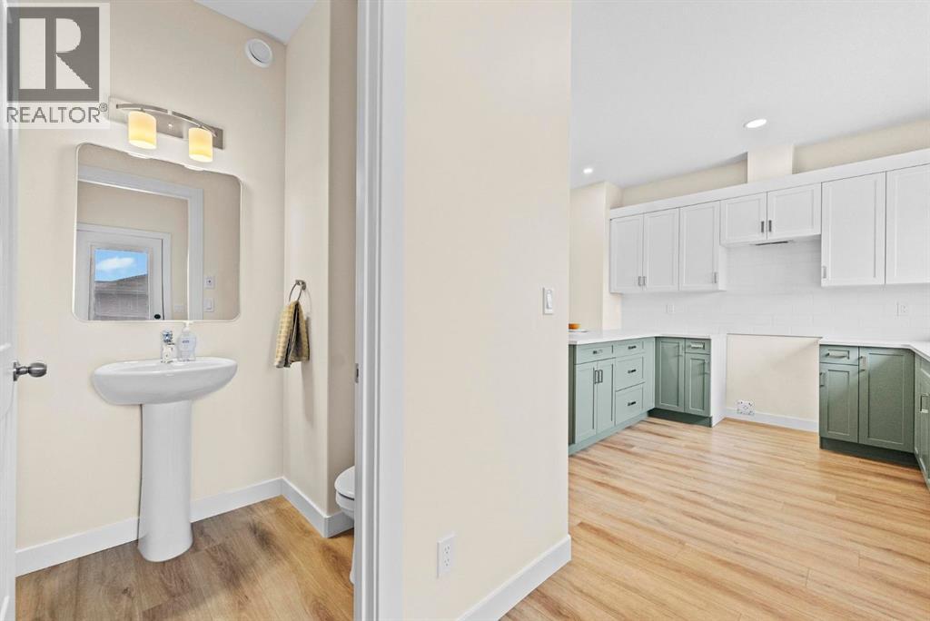 7311b 44b Avenue, Camrose, Alberta  T4V 5E2 - Photo 12 - A2292872