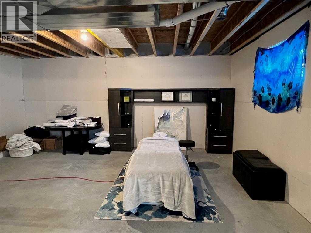 11, 1049 Alberta Avenue, Debolt, Alberta  T0H 1B0 - Photo 16 - A2268259