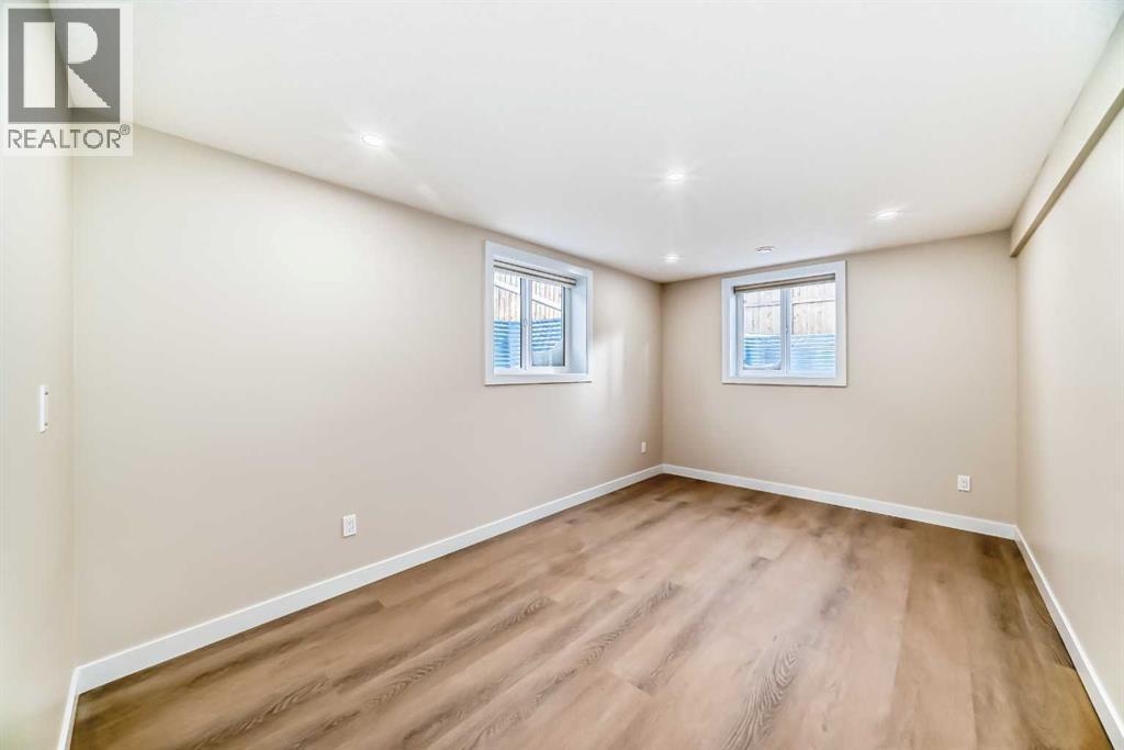 7406-7408 Hunterfield Road NW, Calgary, Alberta  T2K 4L1 - Photo 35 - A2276447