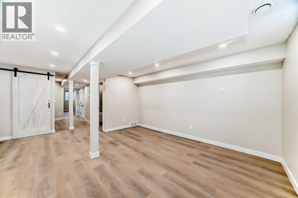 7406-7408 Hunterfield Road NW, Calgary, Alberta  T2K 4L1 - Photo 34 - A2276447