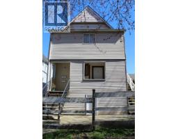 780 VICTORIA DRIVE, Vancouver, British Columbia