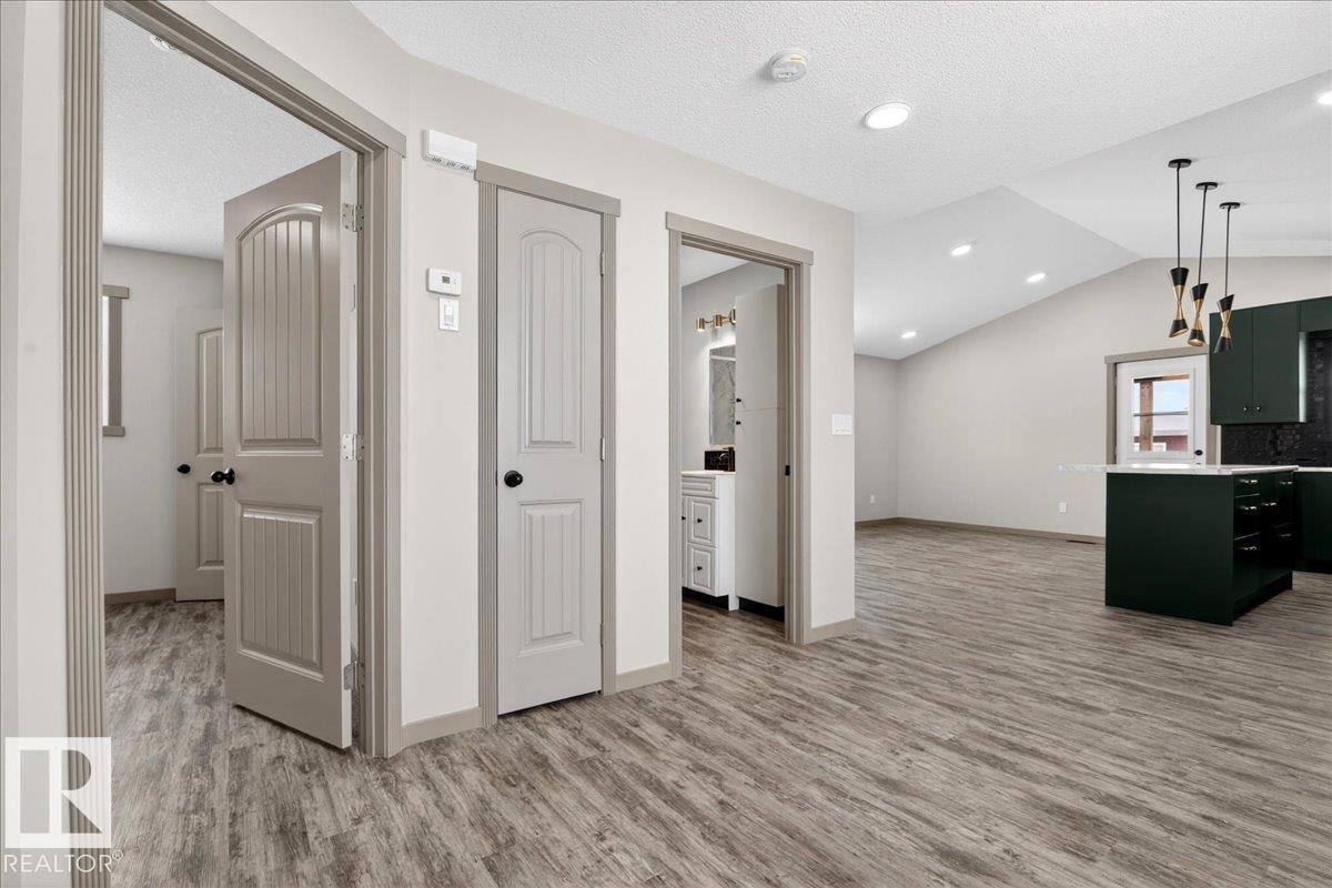 27 Whitetail Cv, Mundare, Alberta  T0B 3H0 - Photo 12 - E4483245