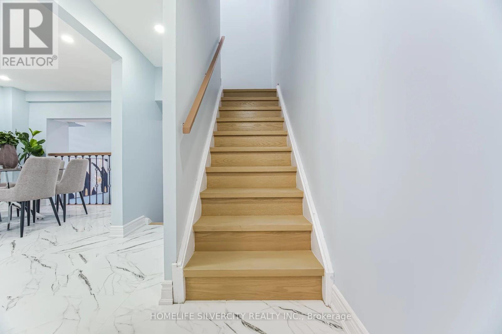 79 Darras Court, Brampton, Ontario  L6T 1W7 - Photo 20 - W13021274