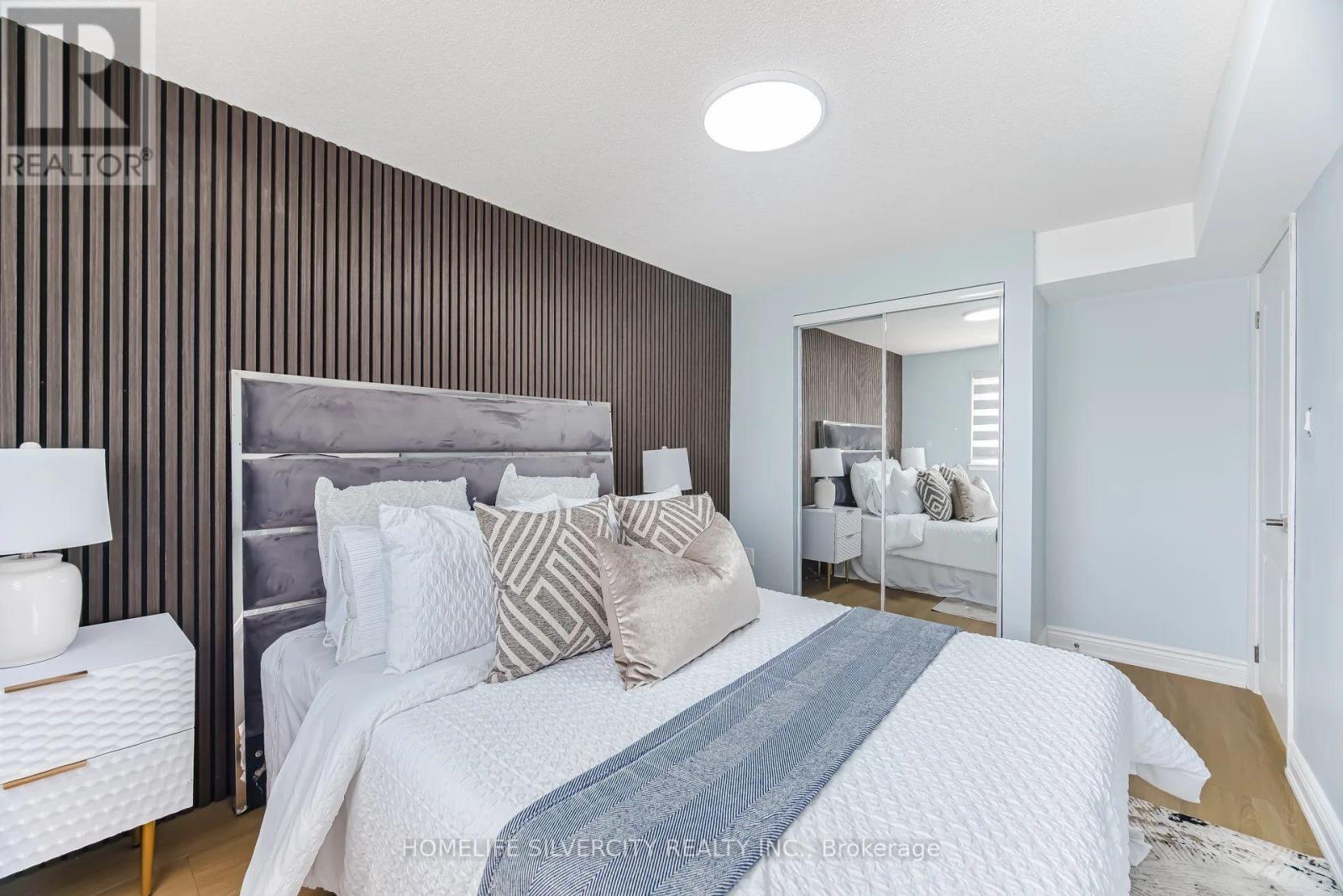 79 Darras Court, Brampton, Ontario  L6T 1W7 - Photo 24 - W13021274