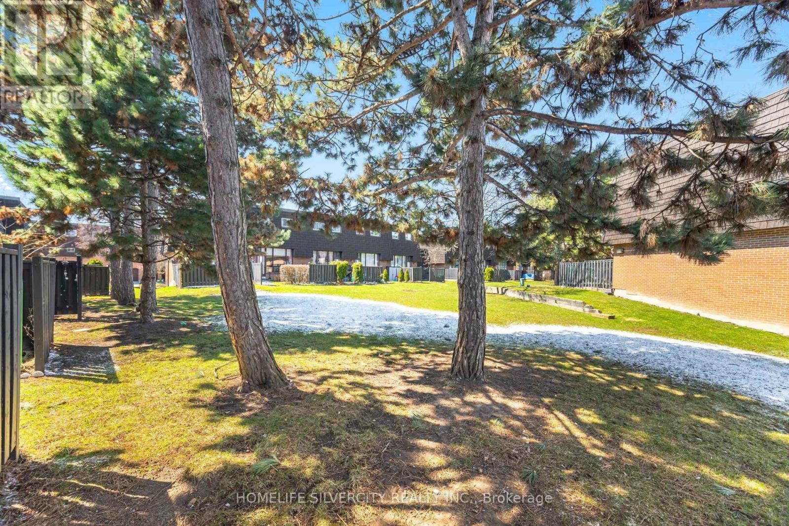 79 Darras Court, Brampton, Ontario  L6T 1W7 - Photo 41 - W13021274