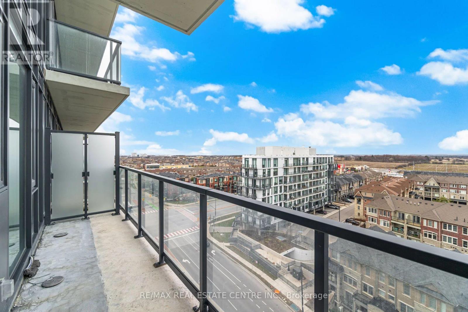 901 - 215 Veterans Drive, Brampton, Ontario  L7A 5L6 - Photo 18 - W13021294