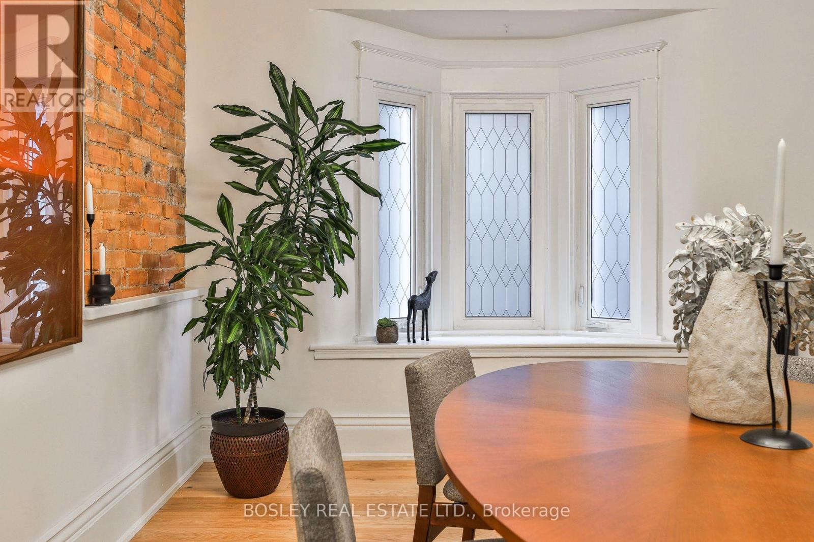 19 Fern Avenue, Toronto, Ontario  M6R 1J9 - Photo 11 - W13021296