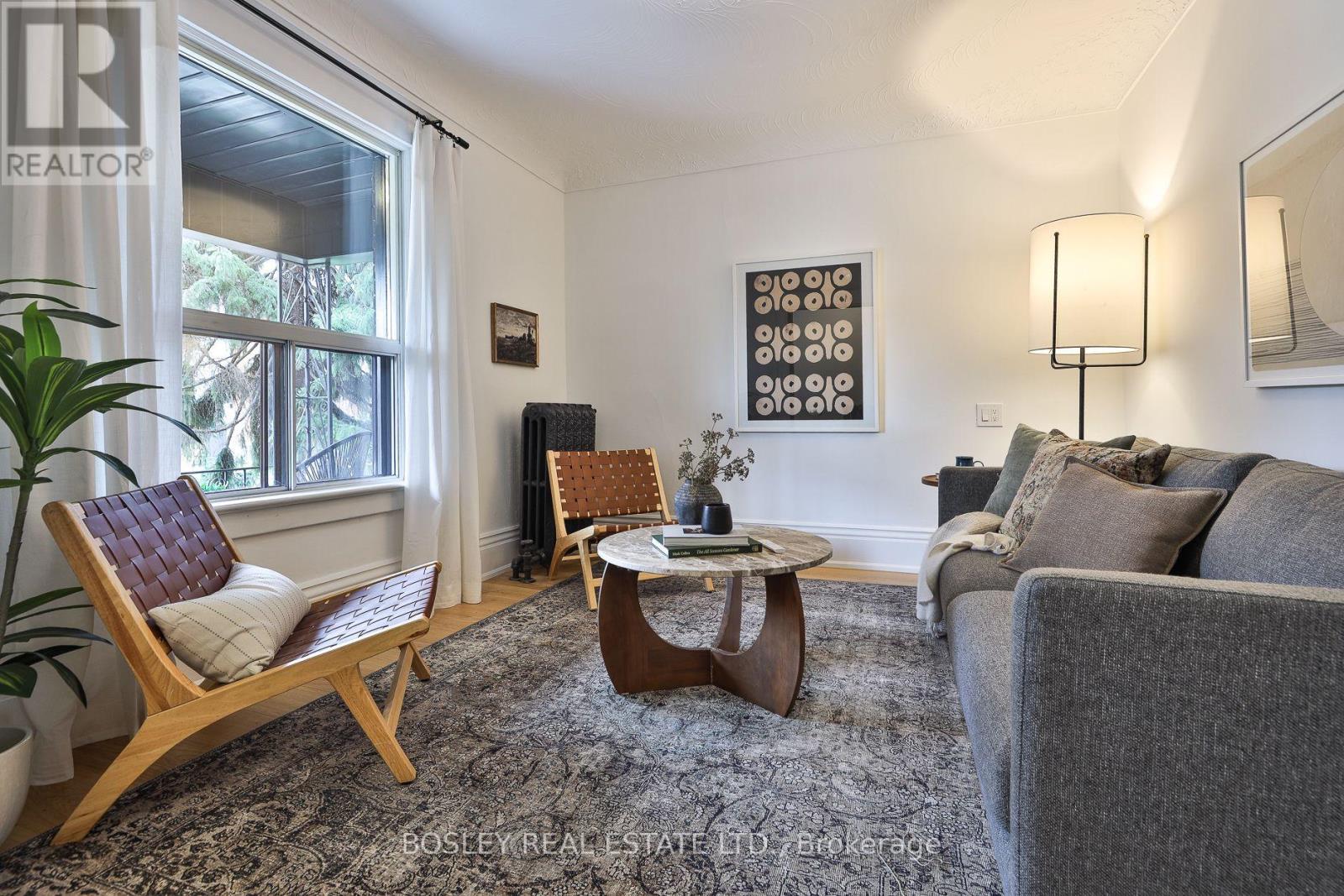 19 Fern Avenue, Toronto, Ontario  M6R 1J9 - Photo 4 - W13021296