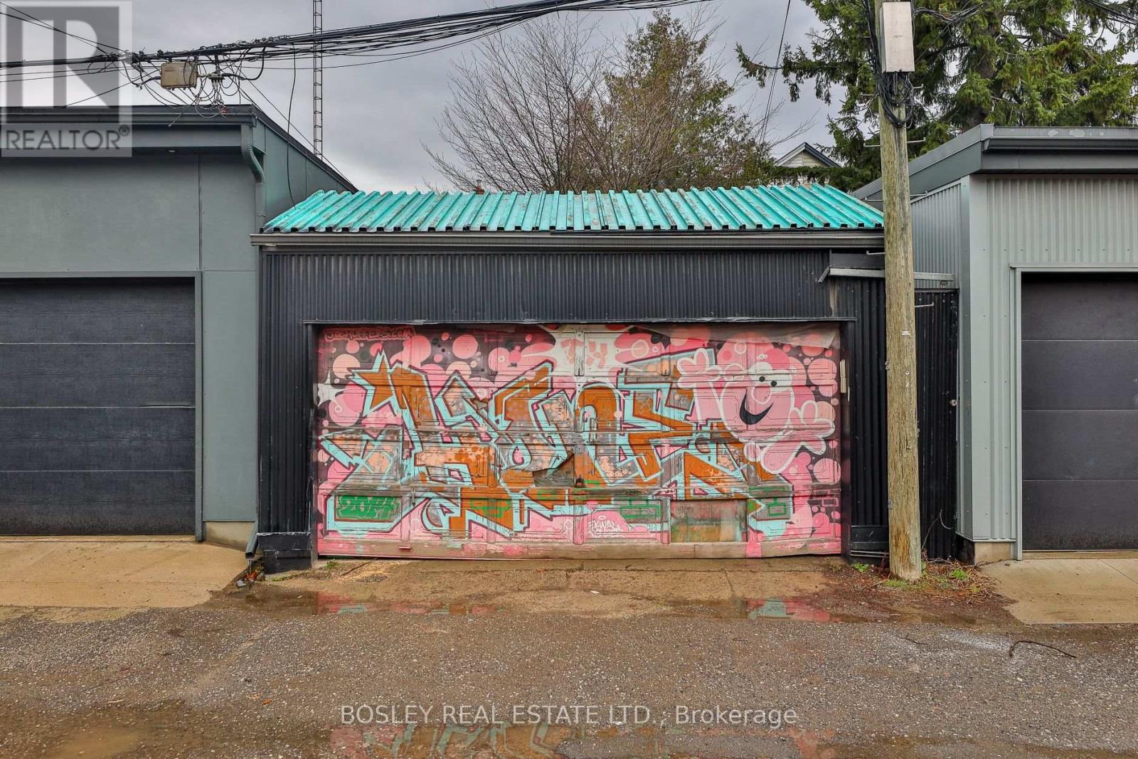 19 Fern Avenue, Toronto, Ontario  M6R 1J9 - Photo 48 - W13021296