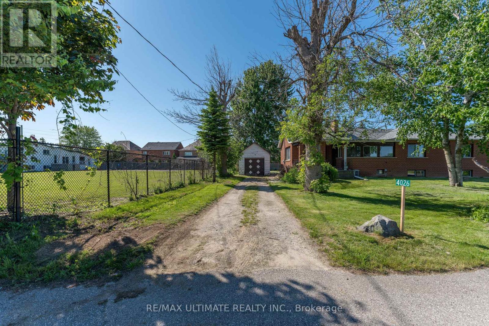 4026 Ebenezer Road, Brampton, Ontario  L6P 0S1 - Photo 2 - W13021304