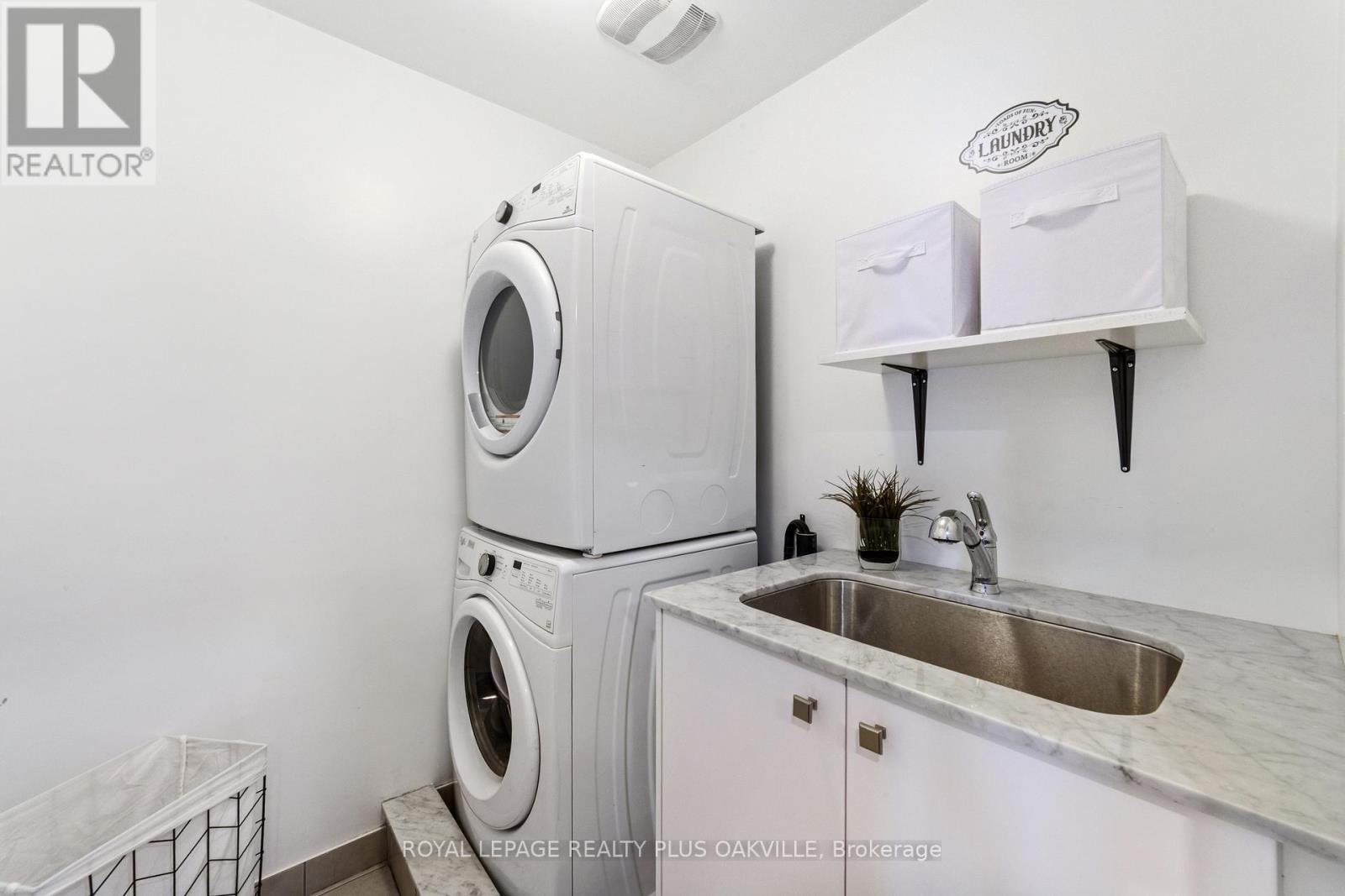 2275 Khalsa Gate, Oakville, Ontario  L6M 1P4 - Photo 24 - W13021330