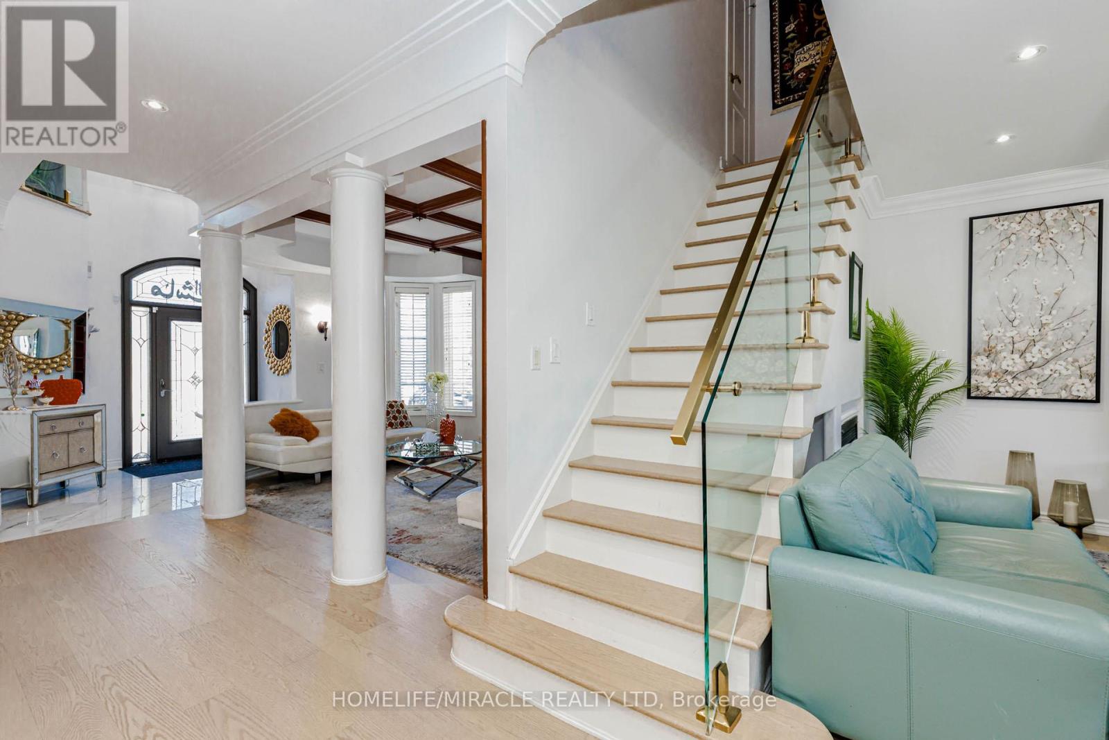 3339 Crompton Crescent, Mississauga, Ontario  L5B 4C7 - Photo 10 - W13021386