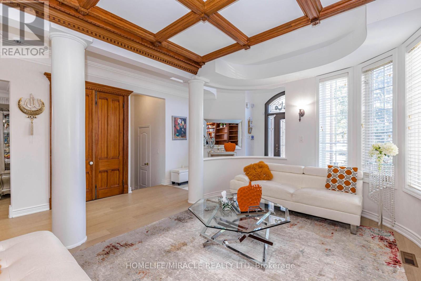 3339 Crompton Crescent, Mississauga, Ontario  L5B 4C7 - Photo 7 - W13021386