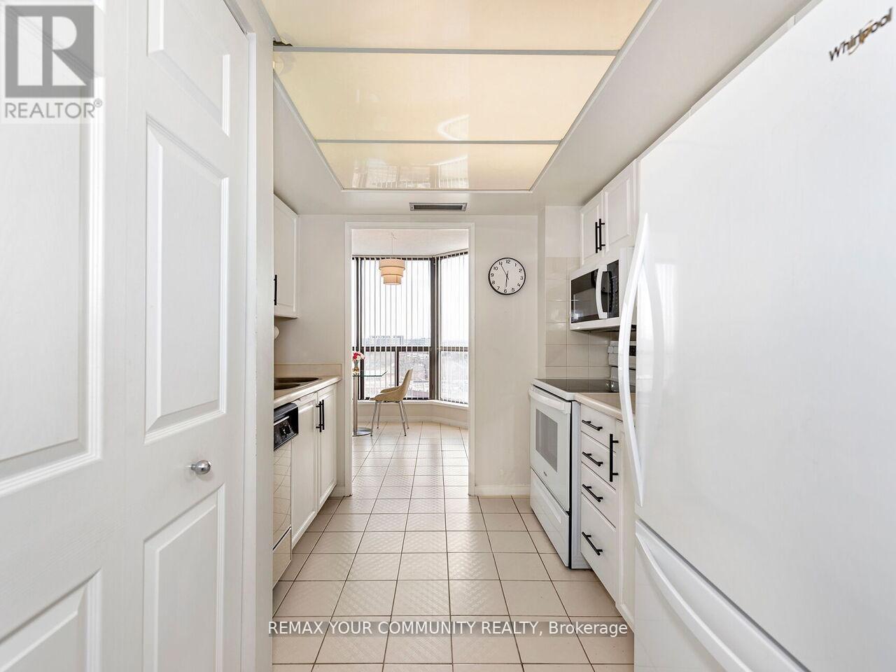 801 - 1155 Bough Beeches Boulevard, Mississauga, Ontario  L4W 4N2 - Photo 20 - W13021400