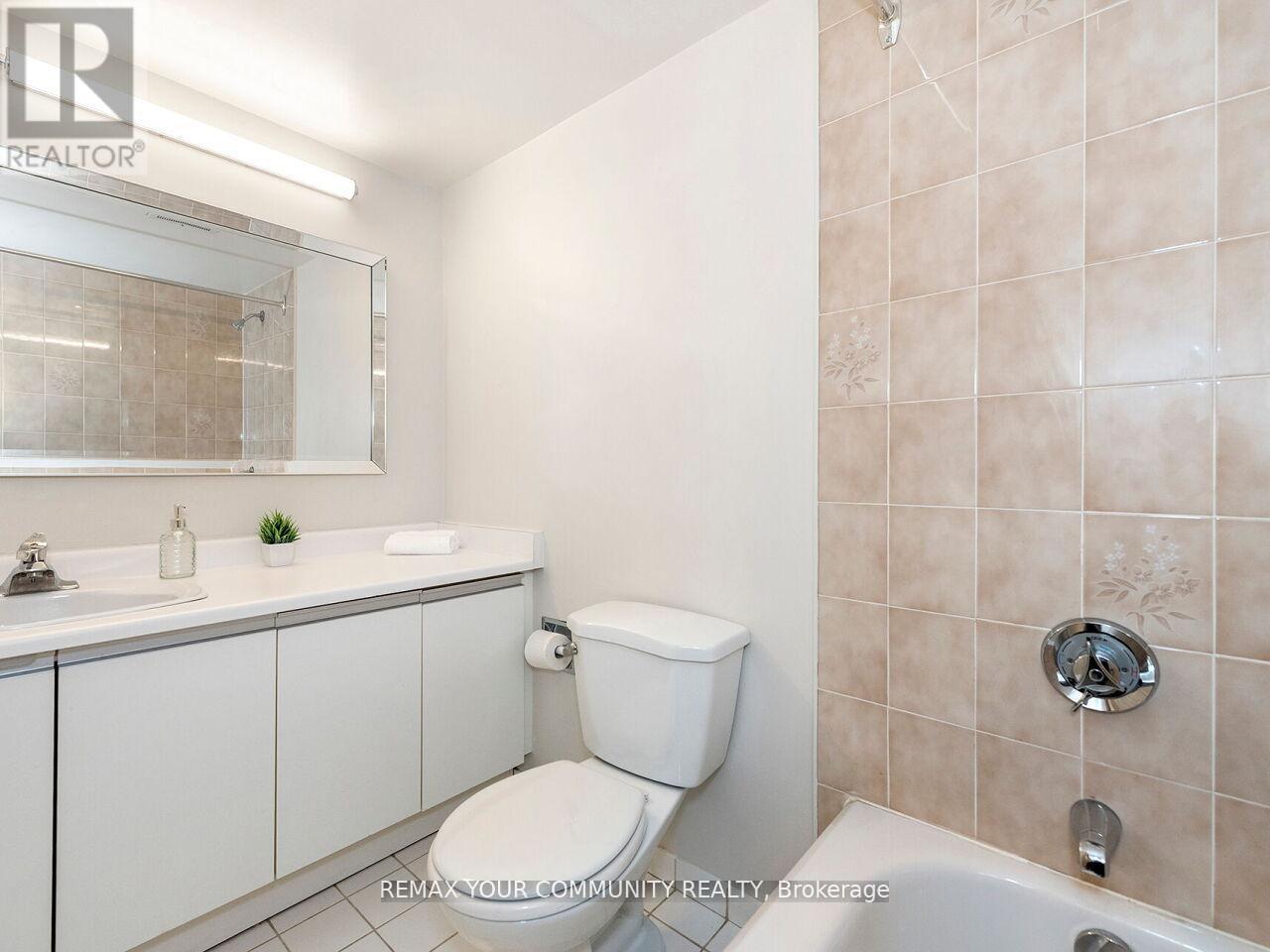 801 - 1155 Bough Beeches Boulevard, Mississauga, Ontario  L4W 4N2 - Photo 34 - W13021400