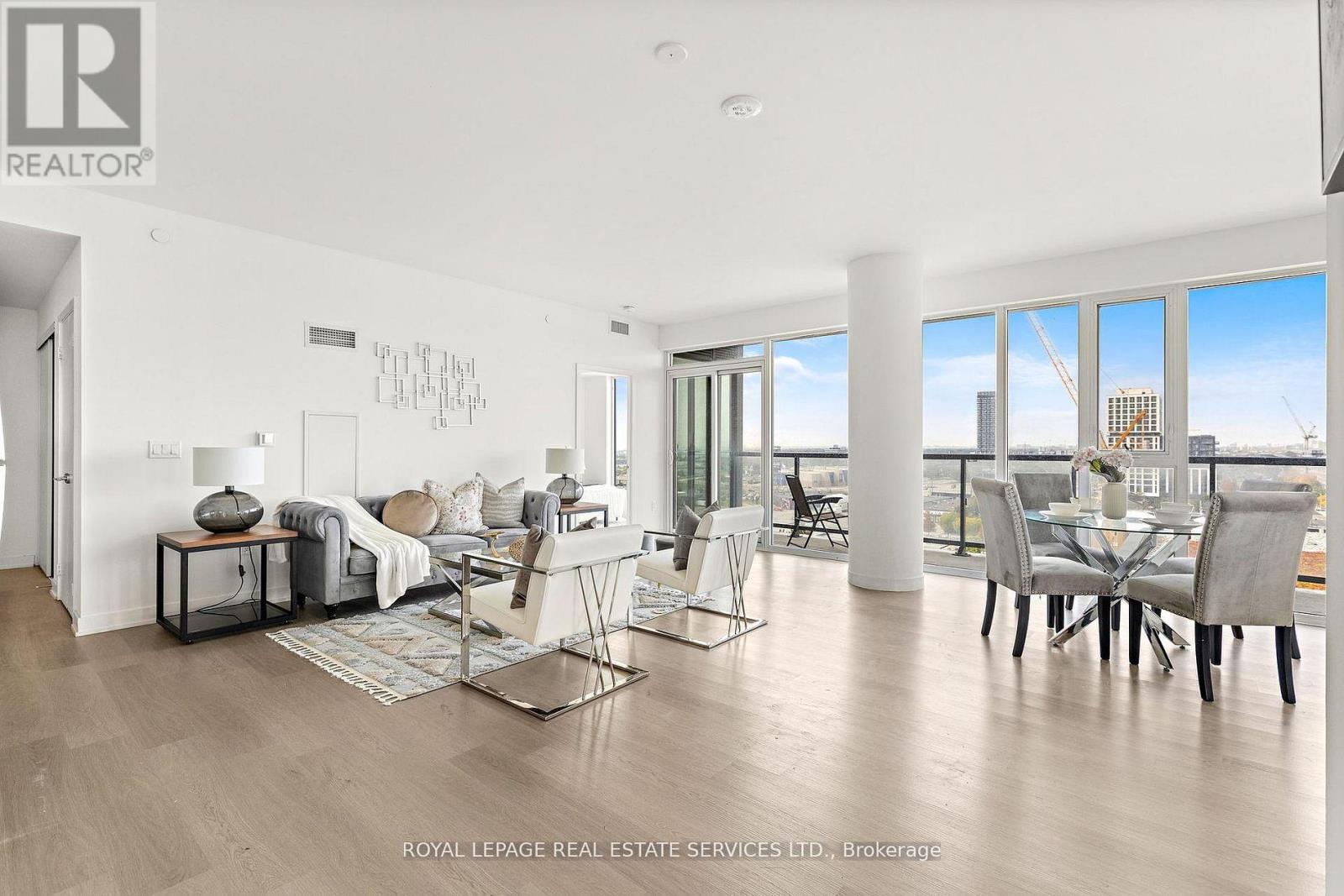 907 - 859 The Queensway, Toronto, Ontario  M8Z 1N8 - Photo 4 - W13021406