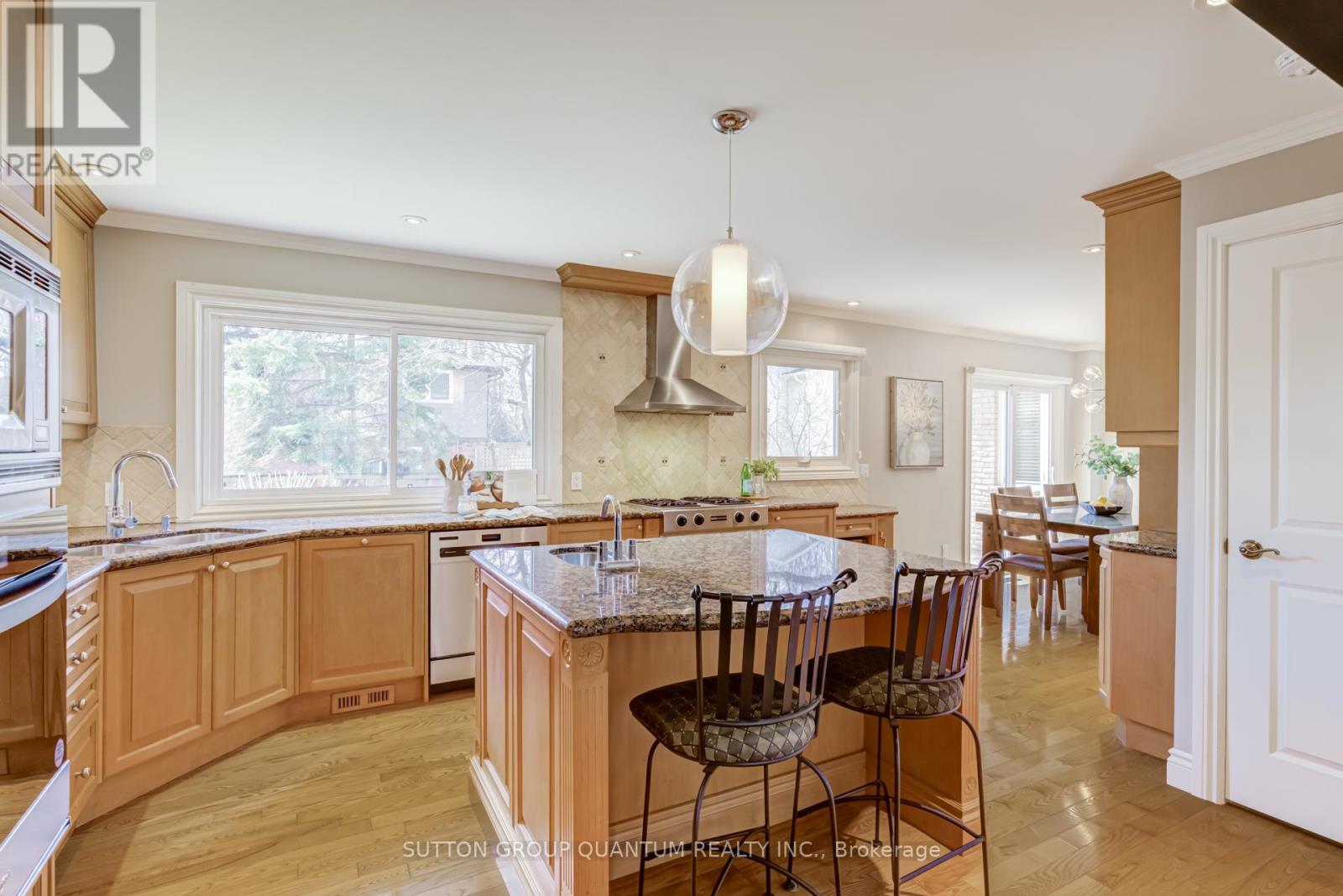 1166 Geran Crescent, Mississauga, Ontario  L5H 3R5 - Photo 13 - W13021416