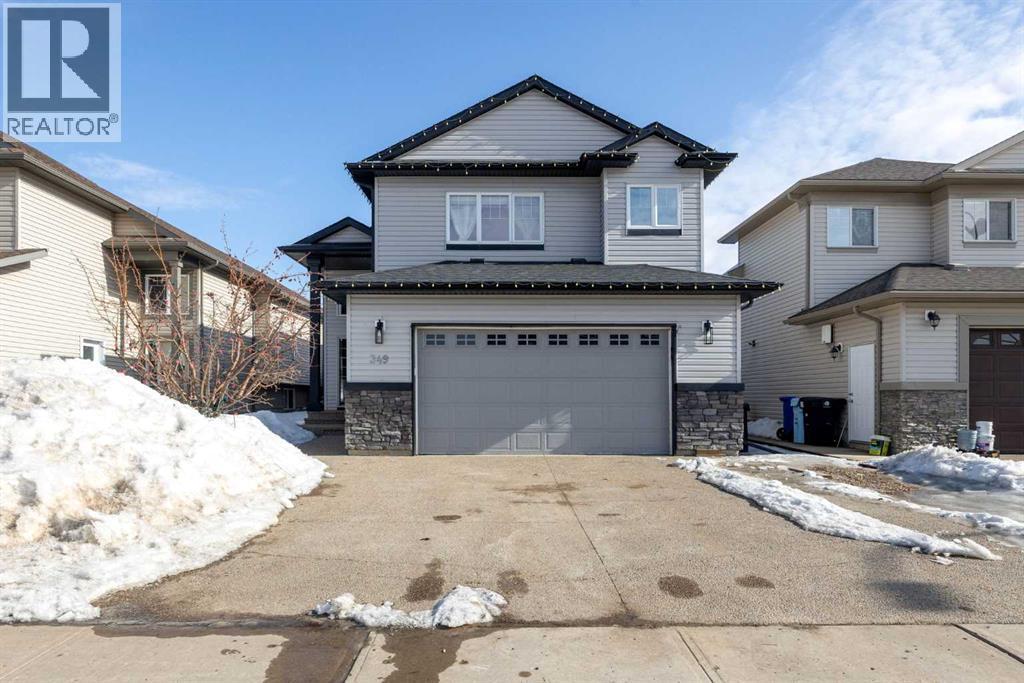 349 Walnut Crescent, Fort Mcmurray, Alberta  T9K 0W3 - Photo 1 - A2303134
