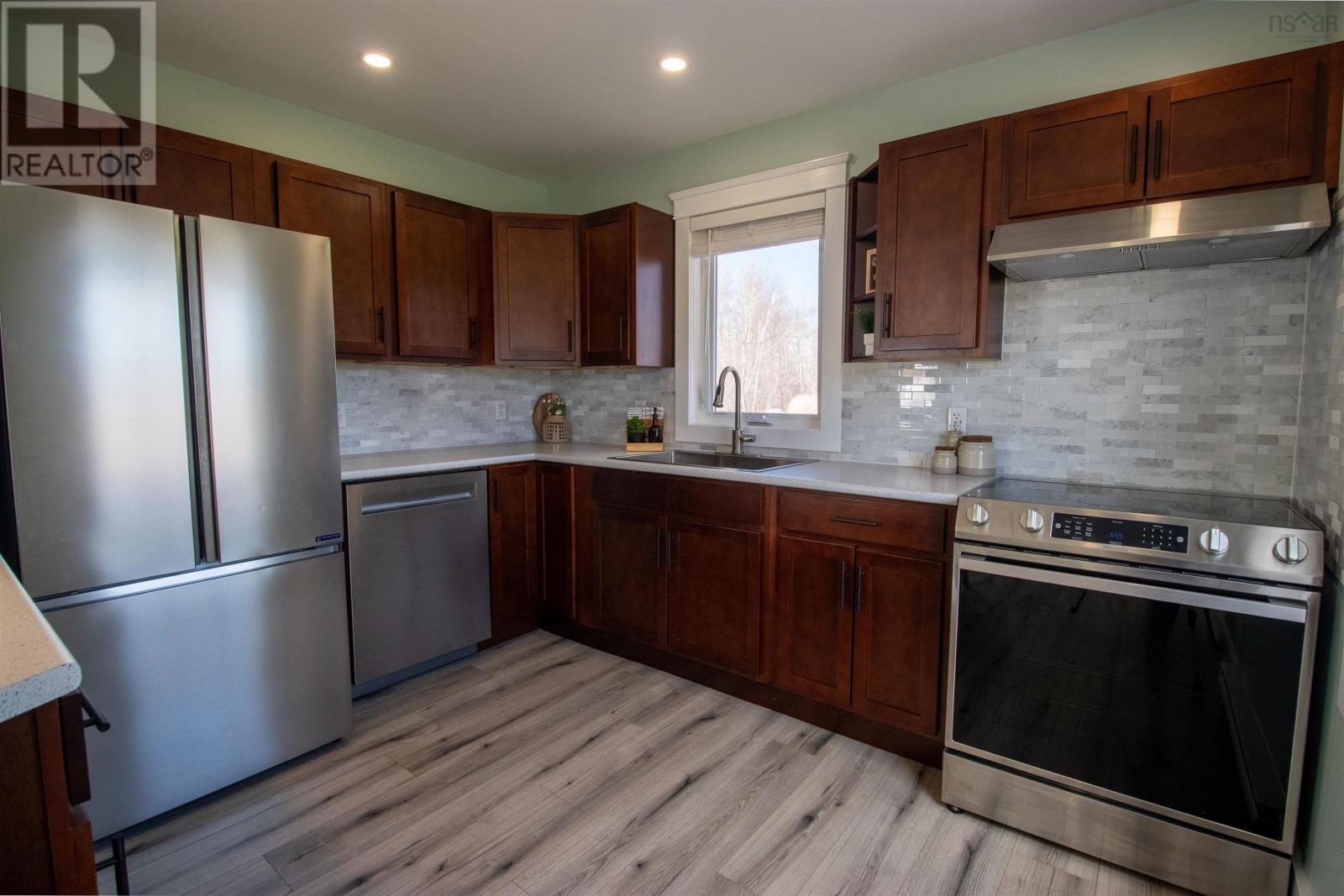 79 Saubren Lane, Kempt Shore, Nova Scotia  B0N 2A0 - Photo 11 - 202605059