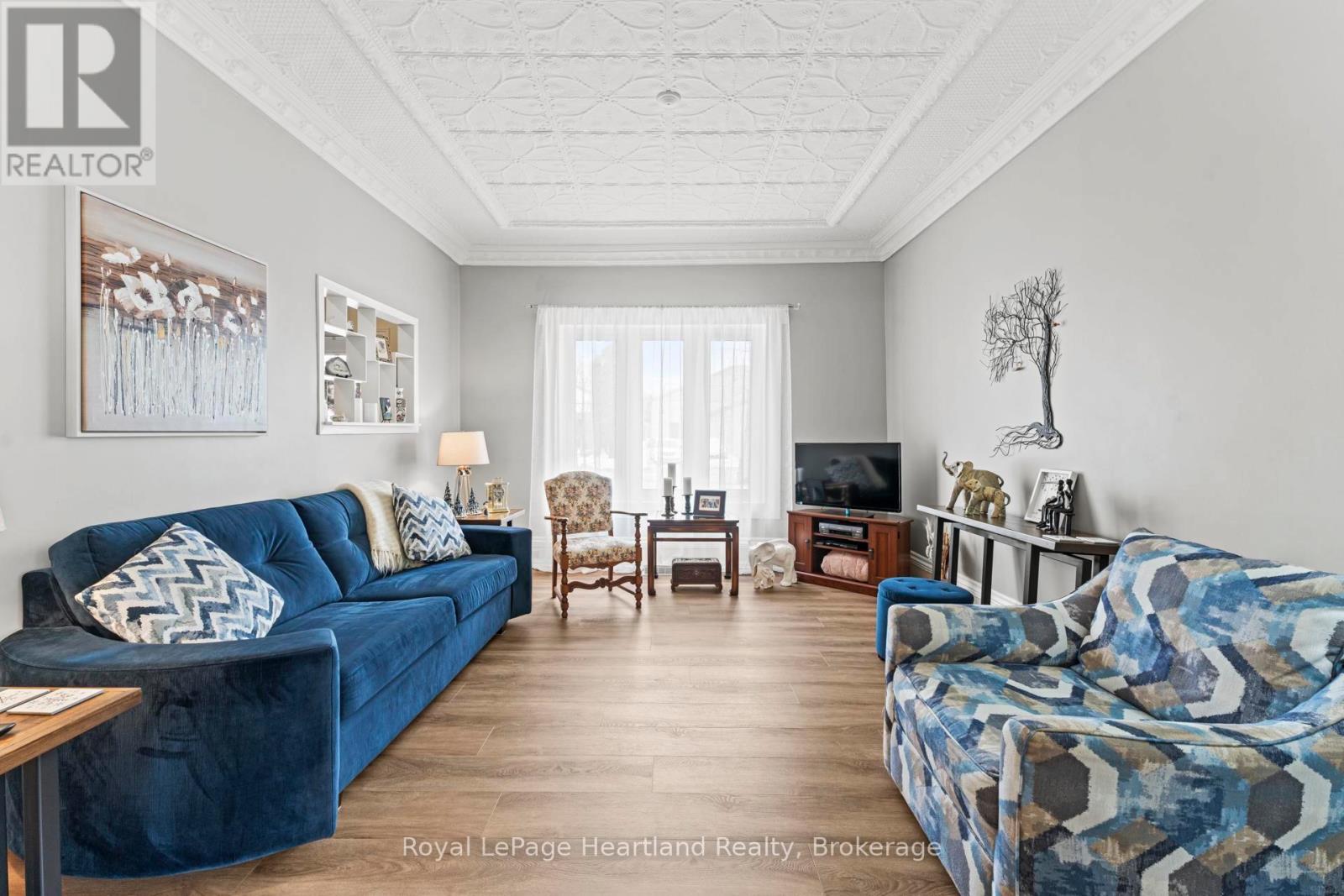 57 Huron Street, Central Huron, Ontario  N0M 1L0 - Photo 18 - X12845806