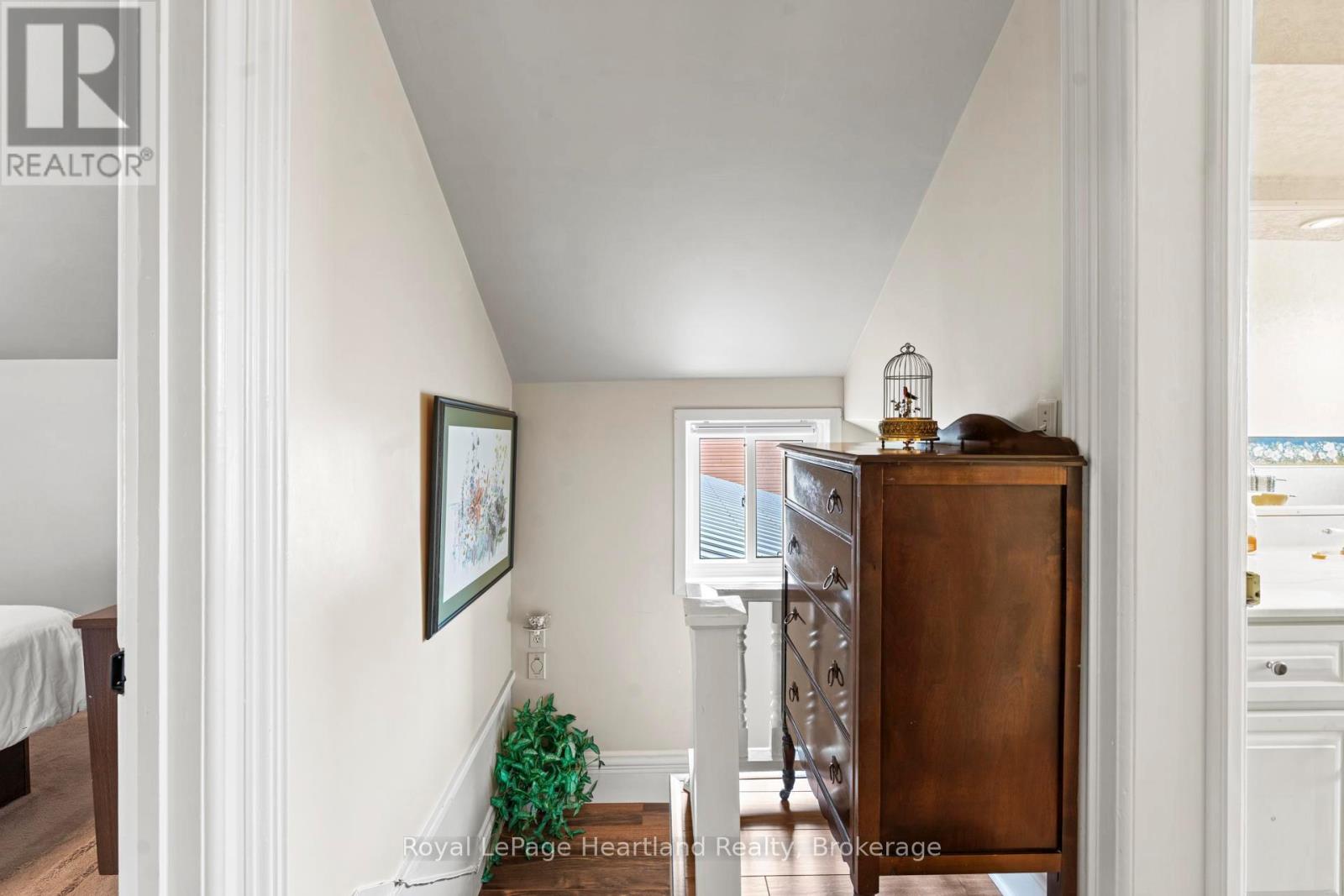 57 Huron Street, Central Huron, Ontario  N0M 1L0 - Photo 23 - X12845806