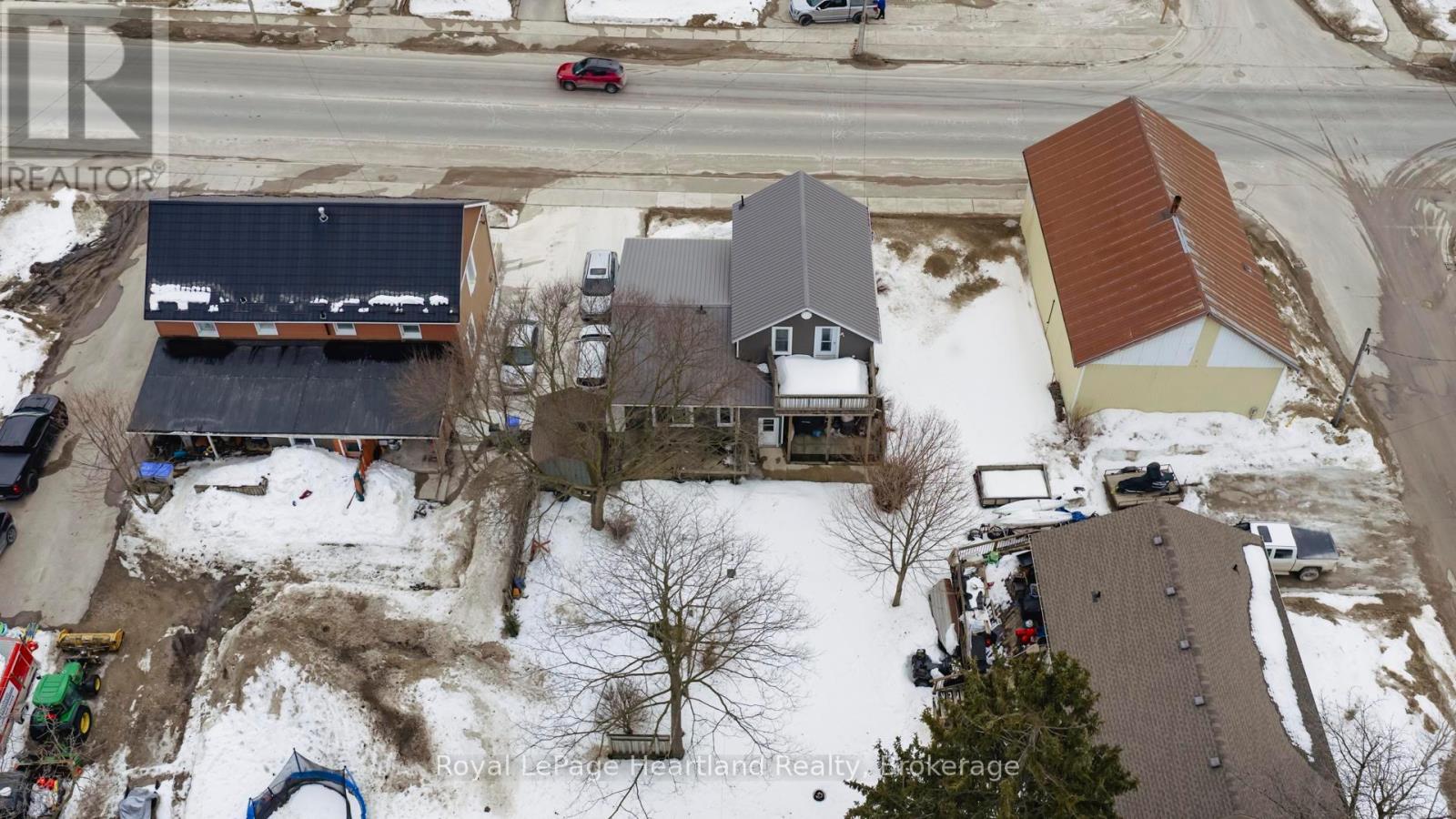 57 Huron Street, Central Huron, Ontario  N0M 1L0 - Photo 41 - X12845806