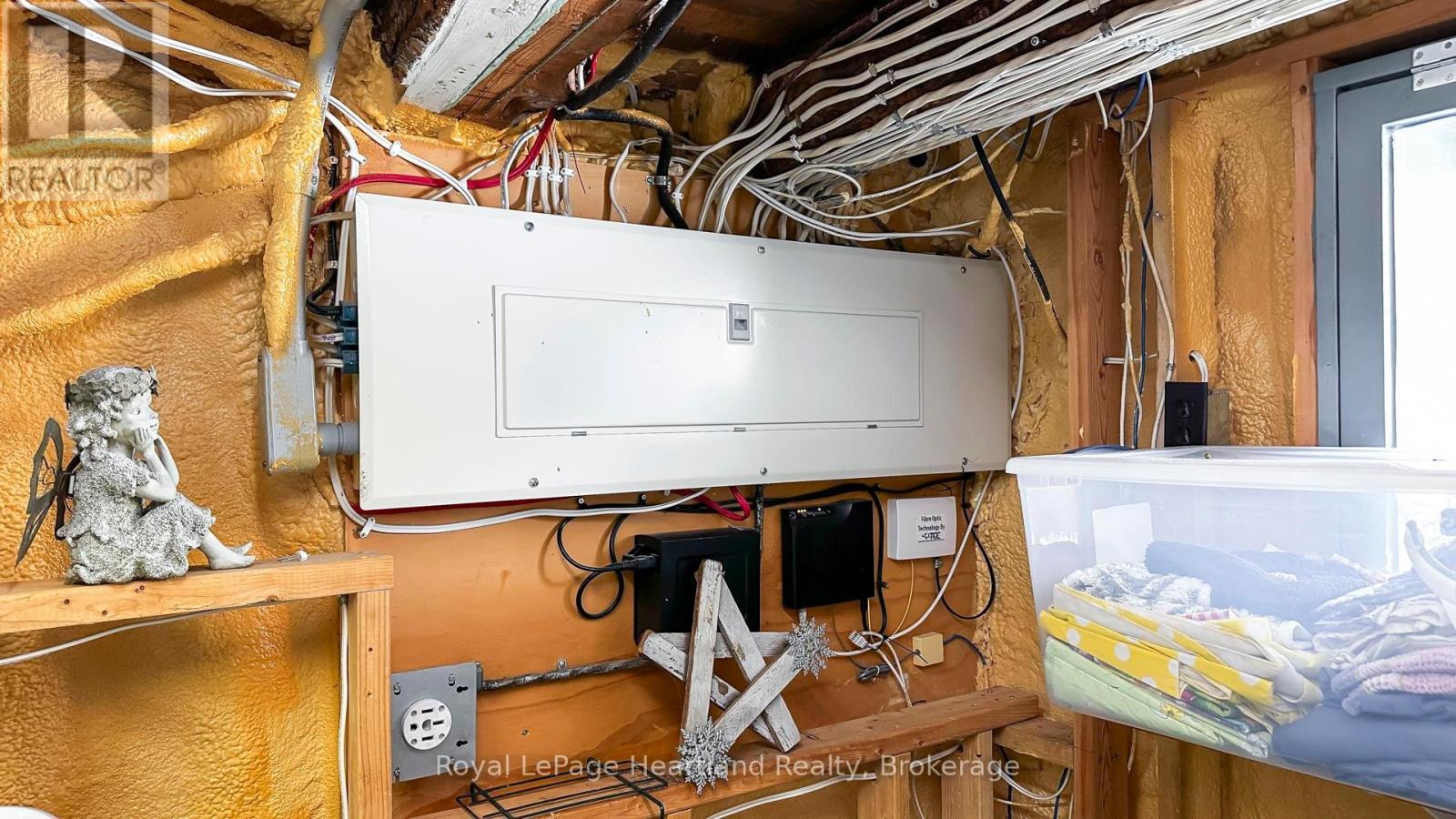 57 Huron Street, Central Huron, Ontario  N0M 1L0 - Photo 34 - X12845806