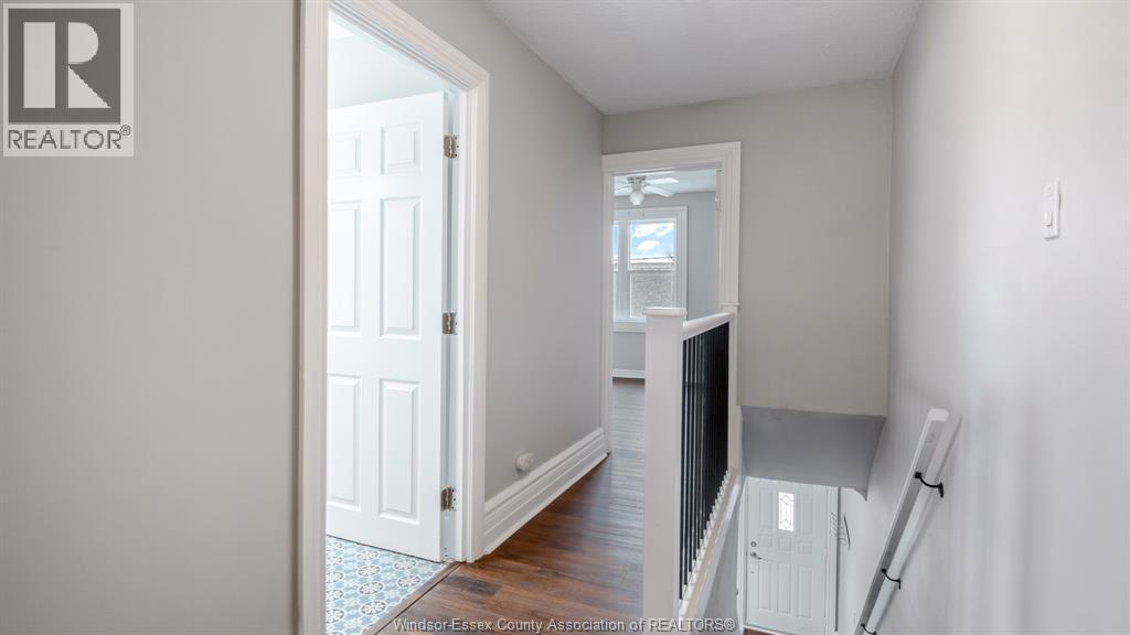821-823 Villaire, Windsor, Ontario  N9S 2J3 - Photo 12 - 26008651