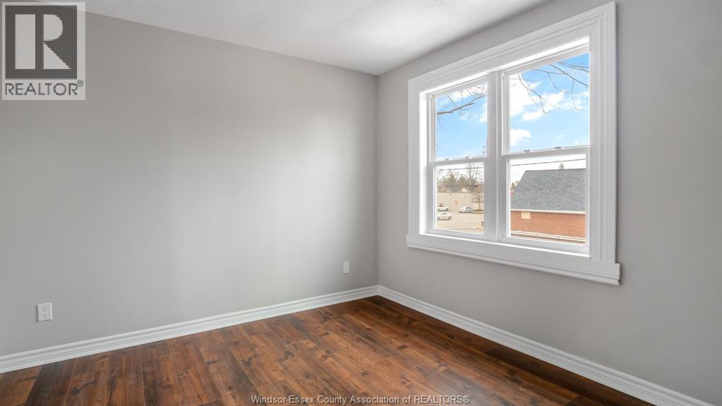 821-823 Villaire, Windsor, Ontario  N9S 2J3 - Photo 13 - 26008651