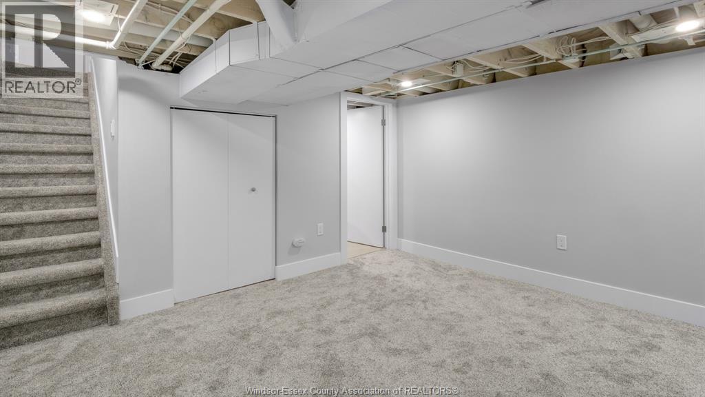 821-823 Villaire, Windsor, Ontario  N9S 2J3 - Photo 18 - 26008651