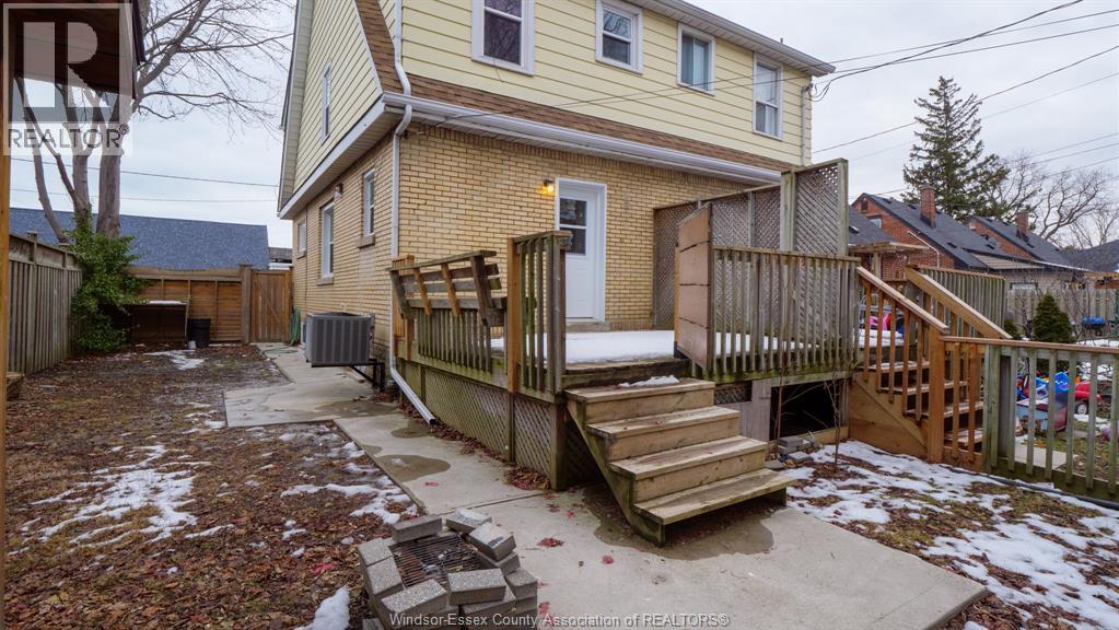 821-823 Villaire, Windsor, Ontario  N9S 2J3 - Photo 24 - 26008651