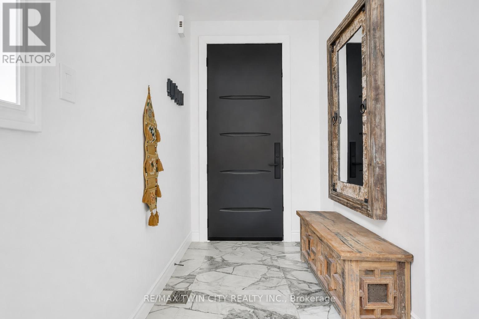 361 Red Osier Road, Waterloo, Ontario  N2V 2V8 - Photo 4 - X13021210