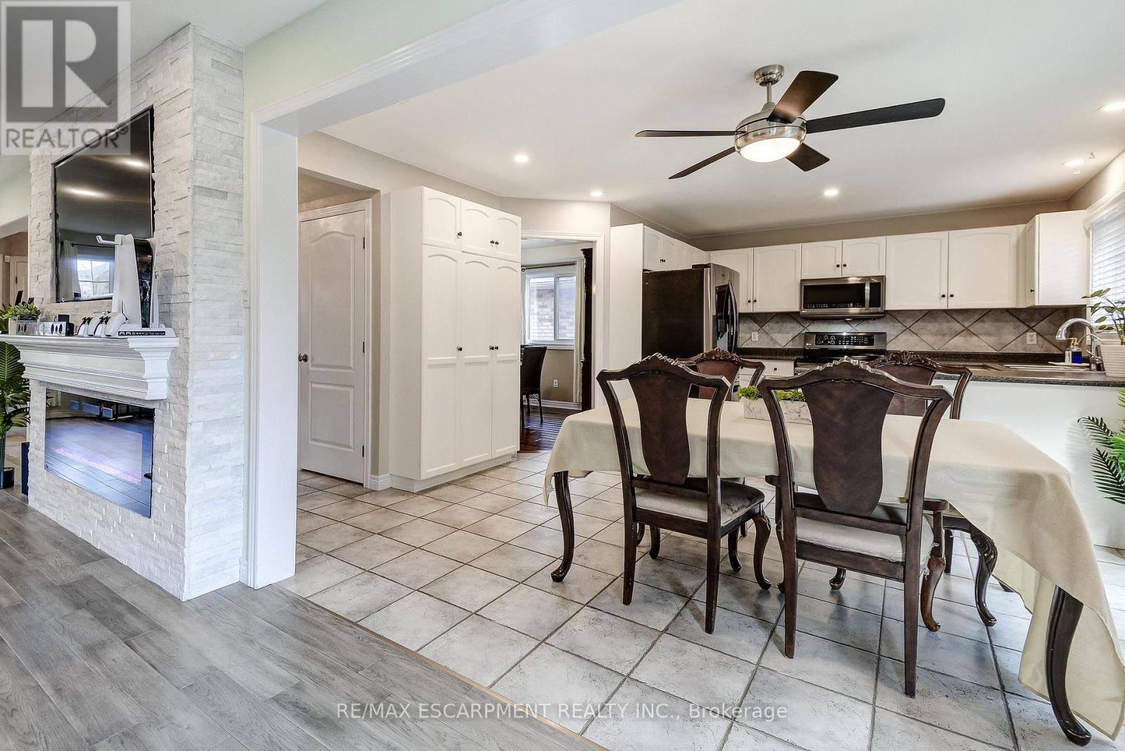 20 Derbyshire Street, Hamilton, Ontario  L9G 4X9 - Photo 15 - X13021230